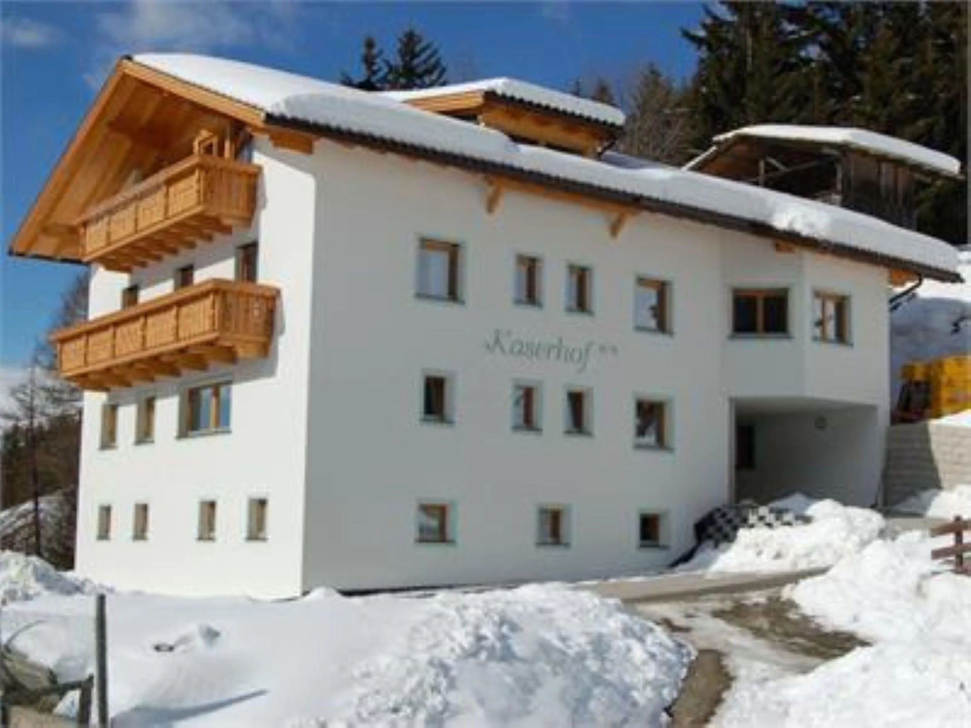 Kaserhof Bressanone 1 suedtirol.info