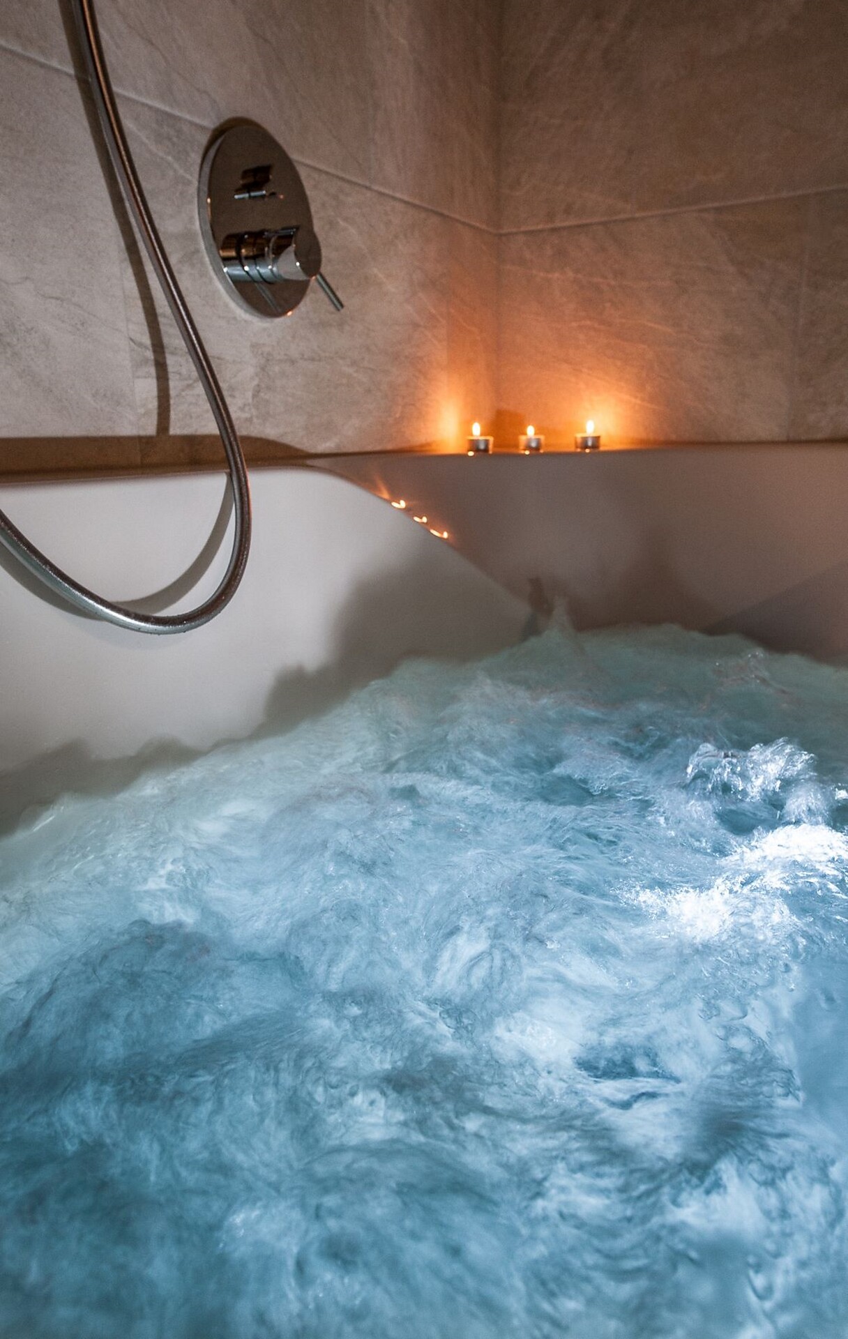 Jacuzzi