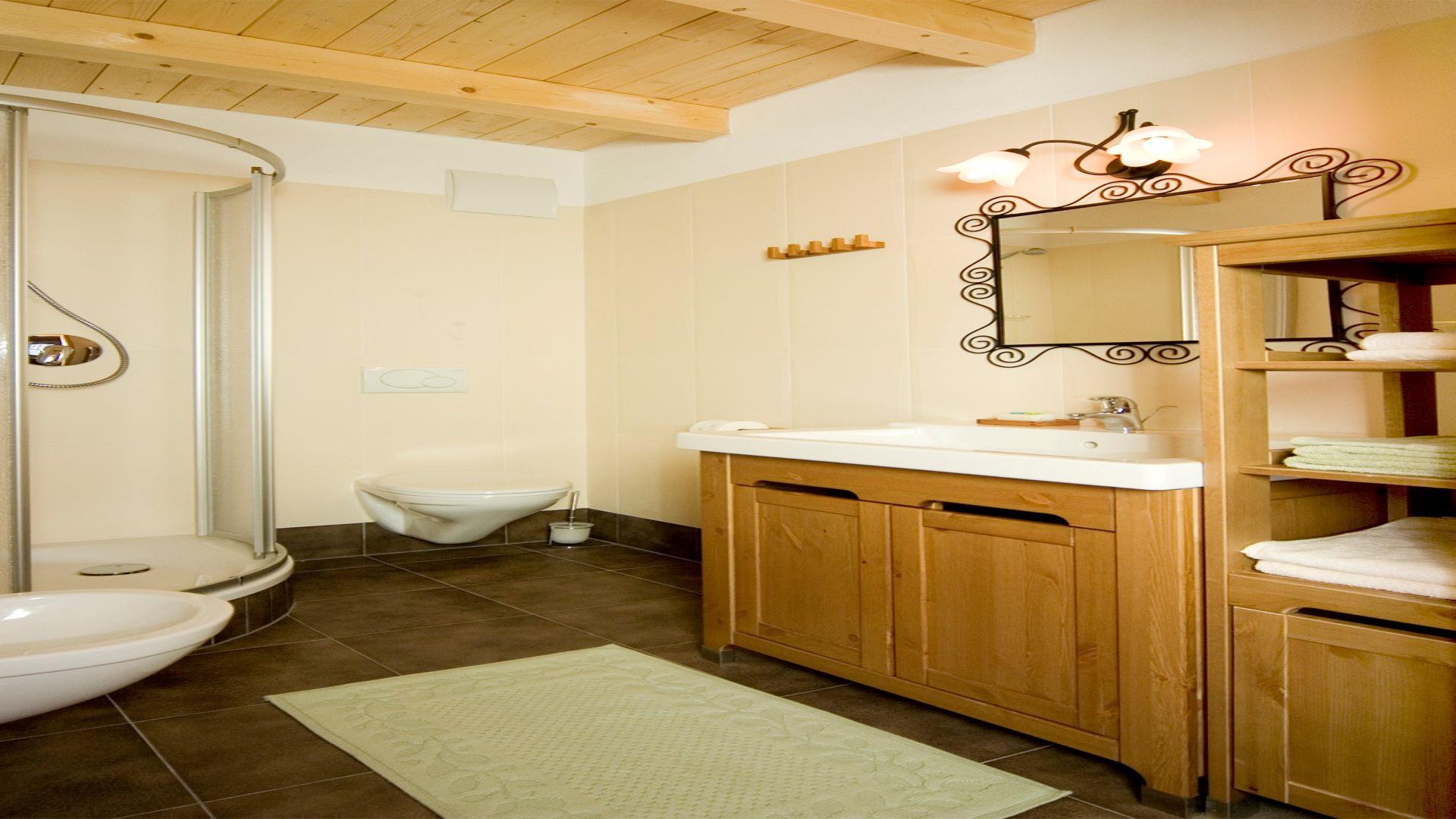 Klamperhaus-Hof Ahrntal 4 suedtirol.info