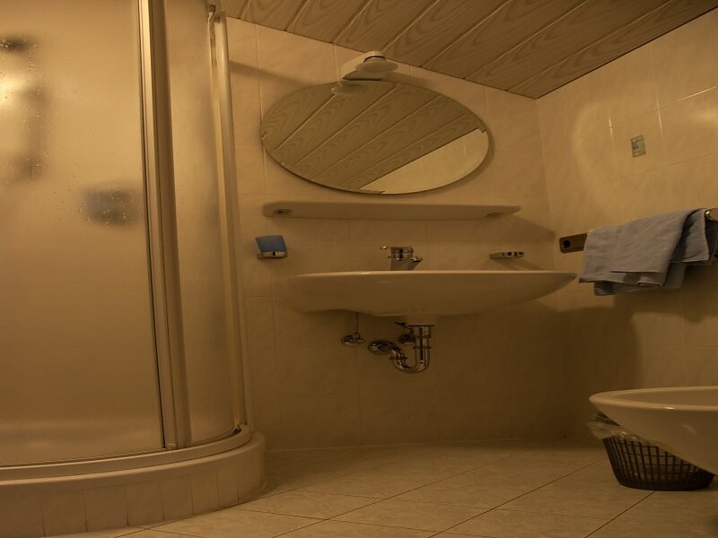 Bathroom app. 3