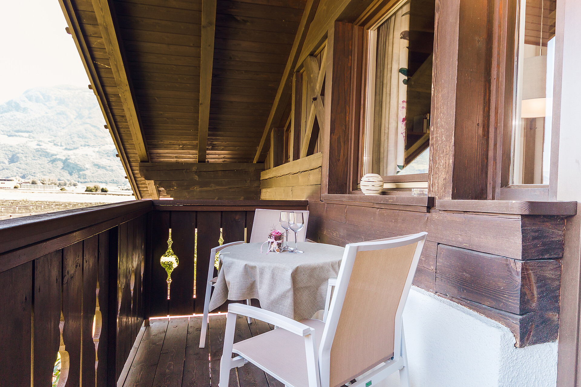 balcony
