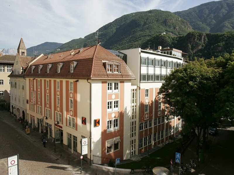KOLPINGHAUS BOZEN - Bolzano/Bozen and environs - #1 - suedtirol.info