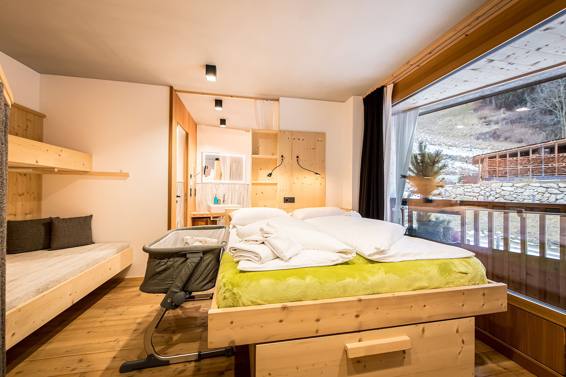 KOASA-HOF  Apartment Superior XL Ahrntal/Valle Aurina 14 suedtirol.info