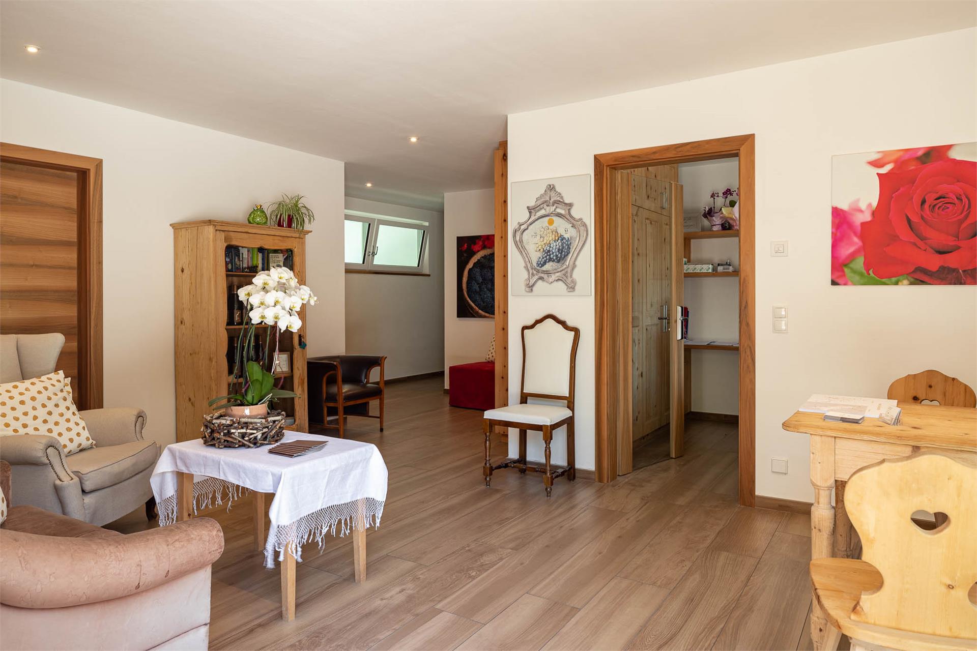 Landhaus am Gries Lana 13 suedtirol.info