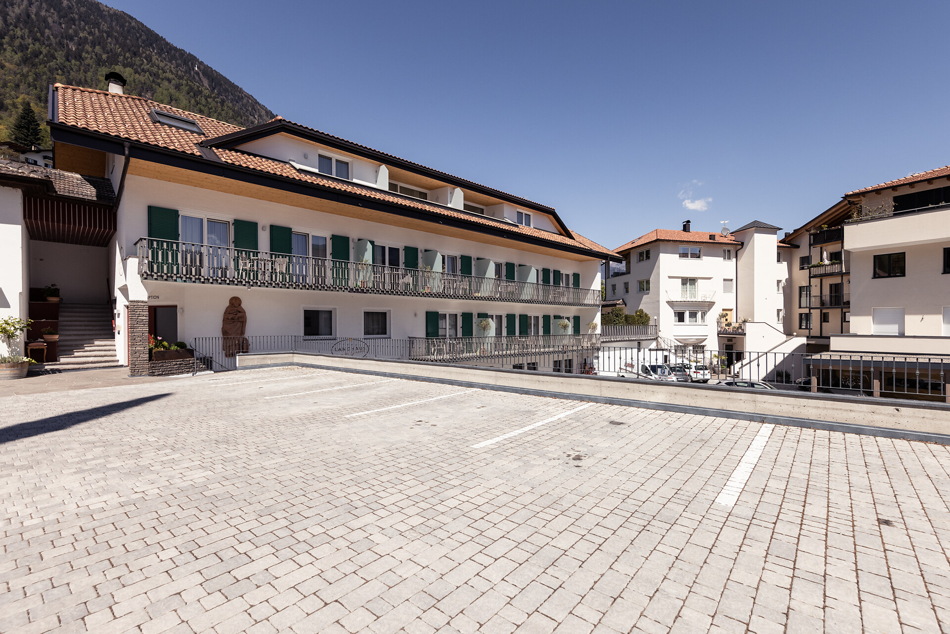 Landhaus am Gries Lana 26 suedtirol.info