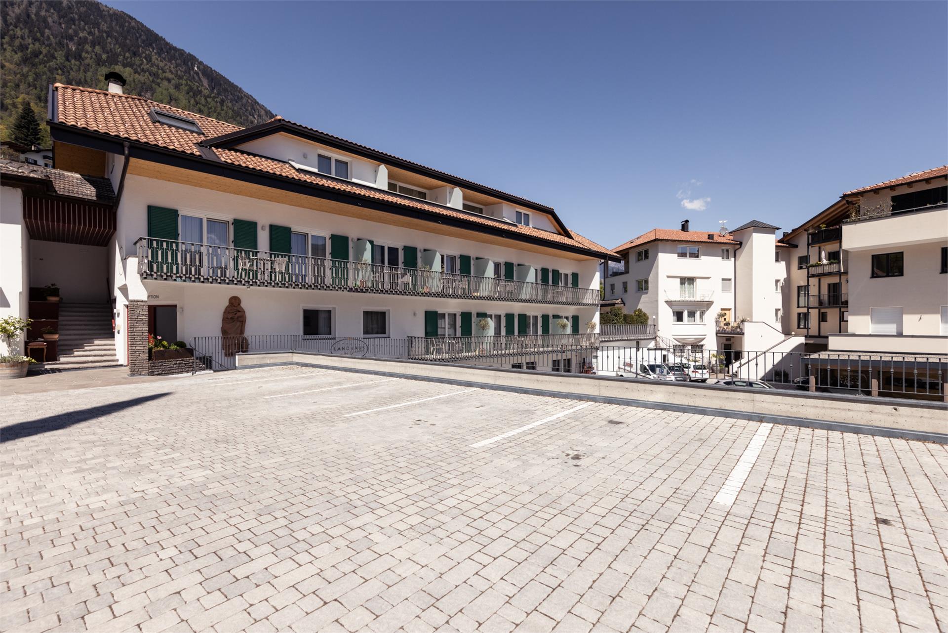 Landhaus am Gries Lana 26 suedtirol.info