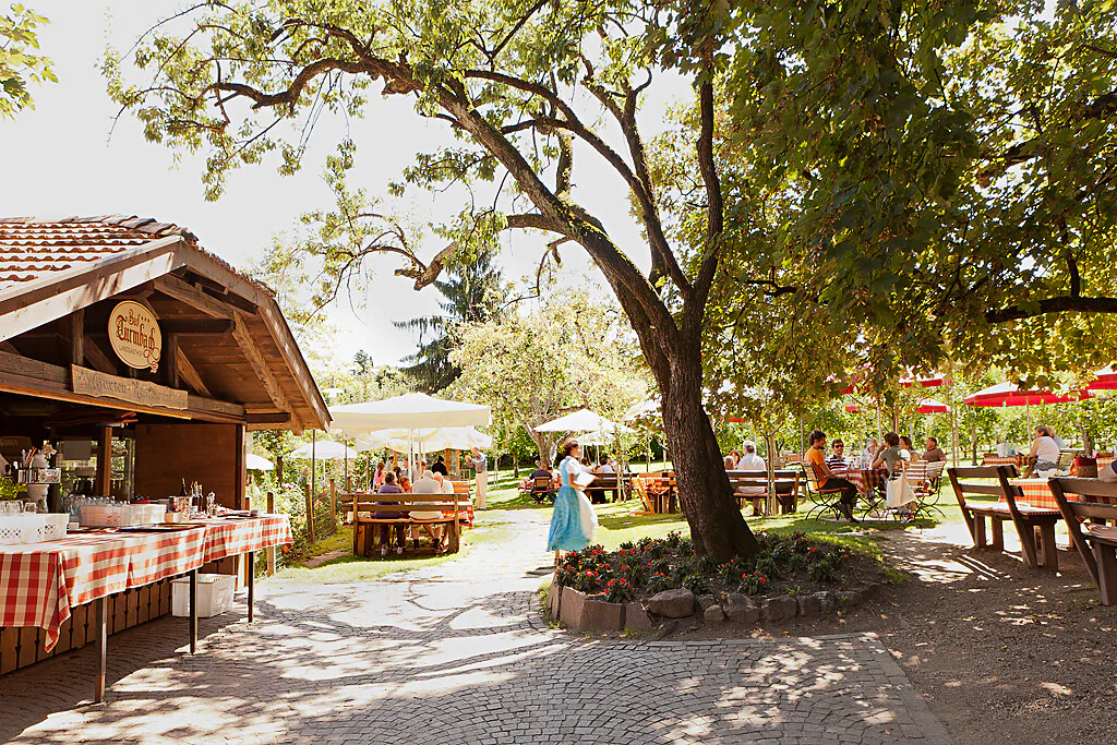 Landgasthof Bad Turmbach Eppan an der Weinstaße/Appiano sulla Strada del Vino 8 suedtirol.info
