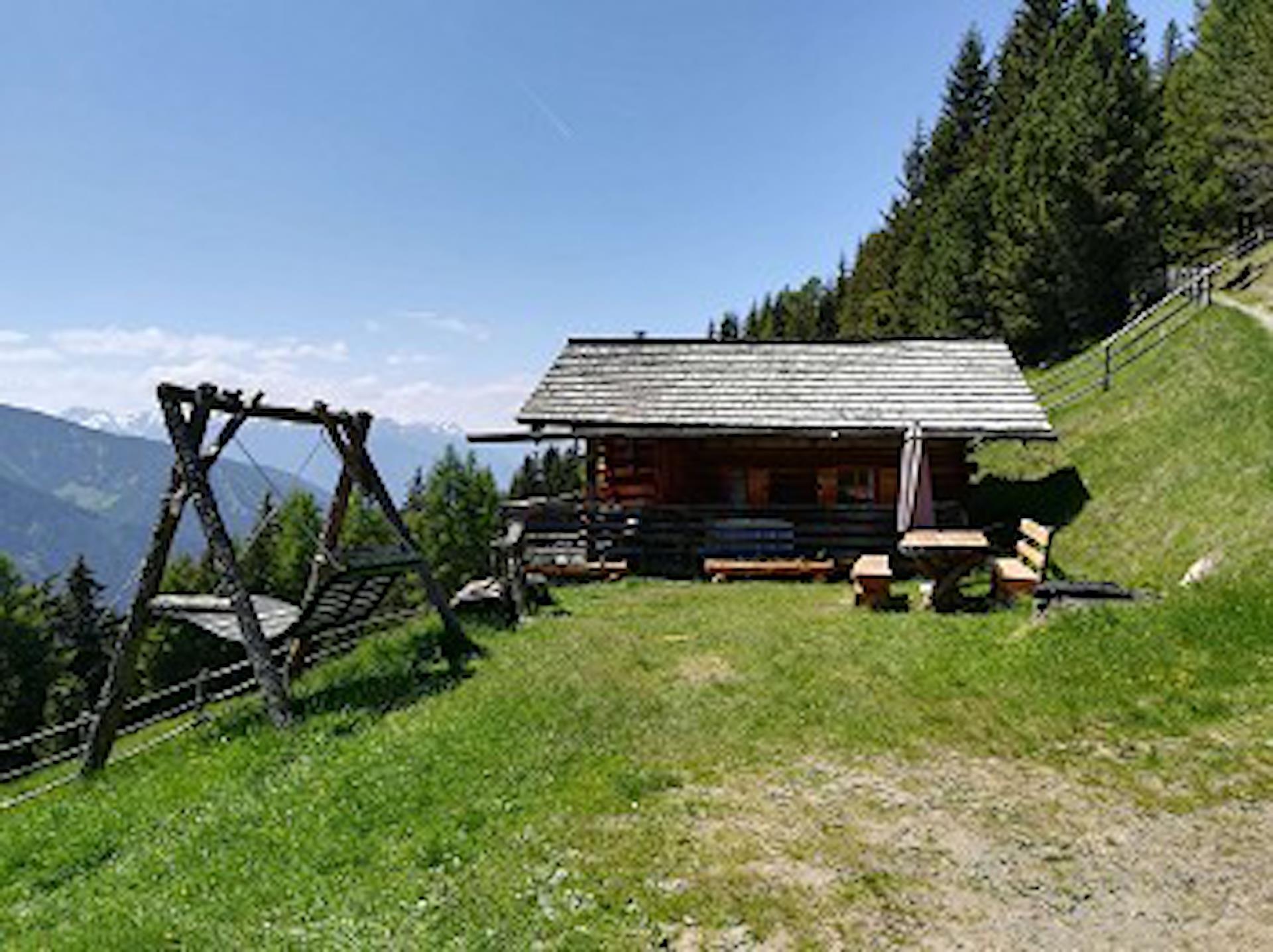 Lüsner Almhüttl Lüsen/Luson 1 suedtirol.info