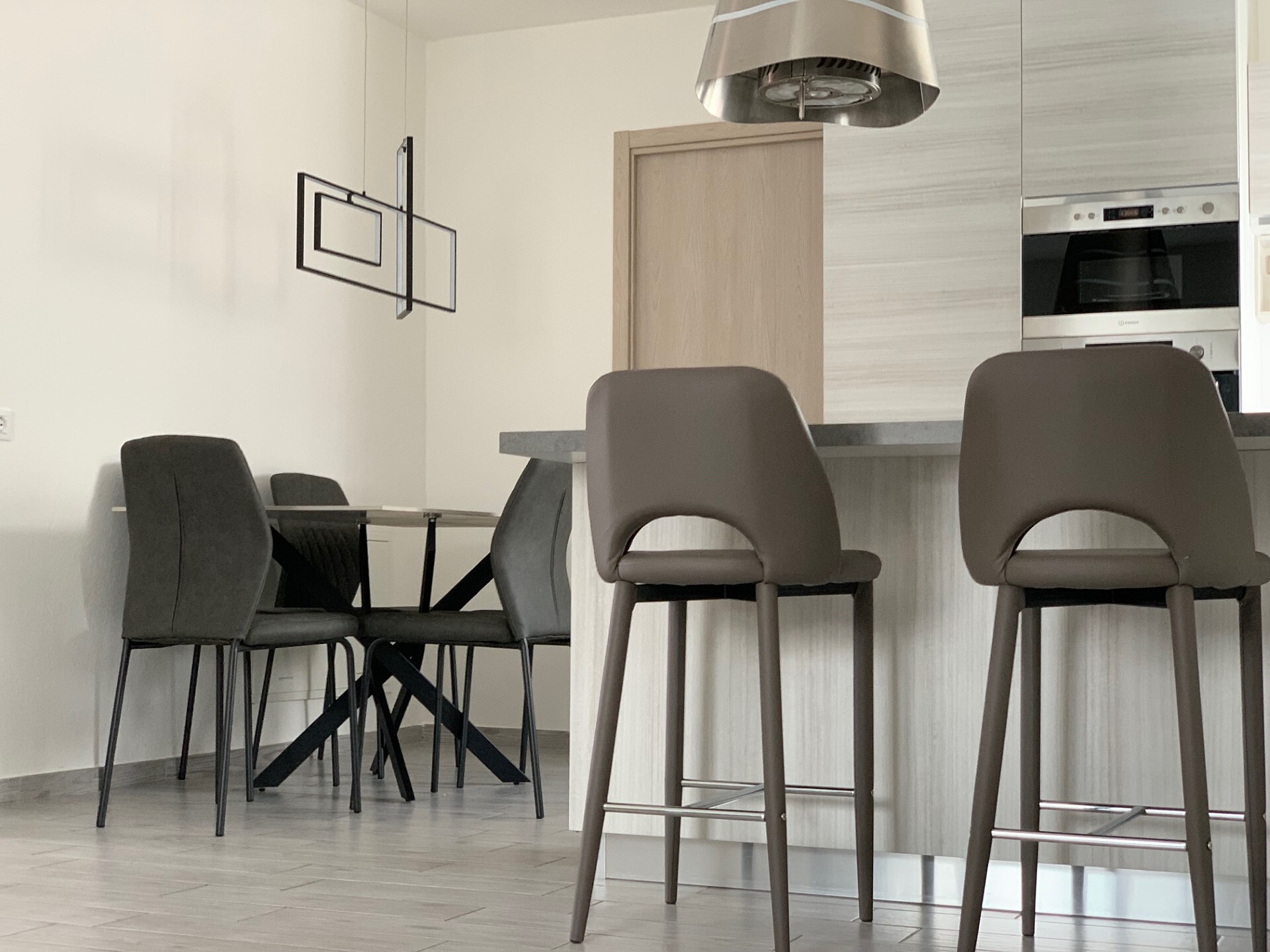 Luis Home Aparment 2