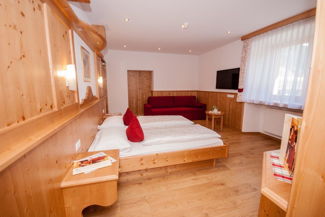 Loewe Dolomites San Candido 11 suedtirol.info