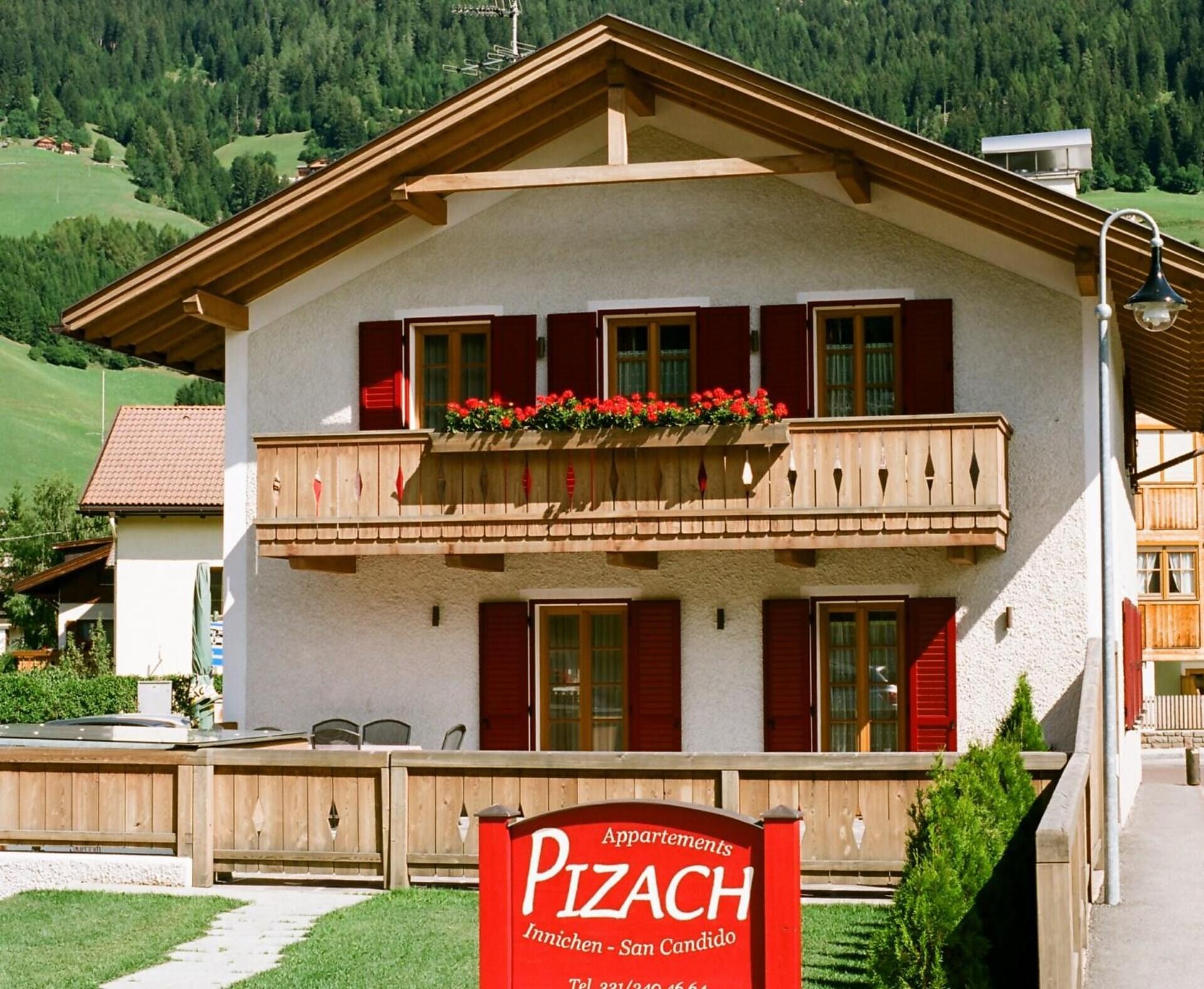 Casa Pizach Estate