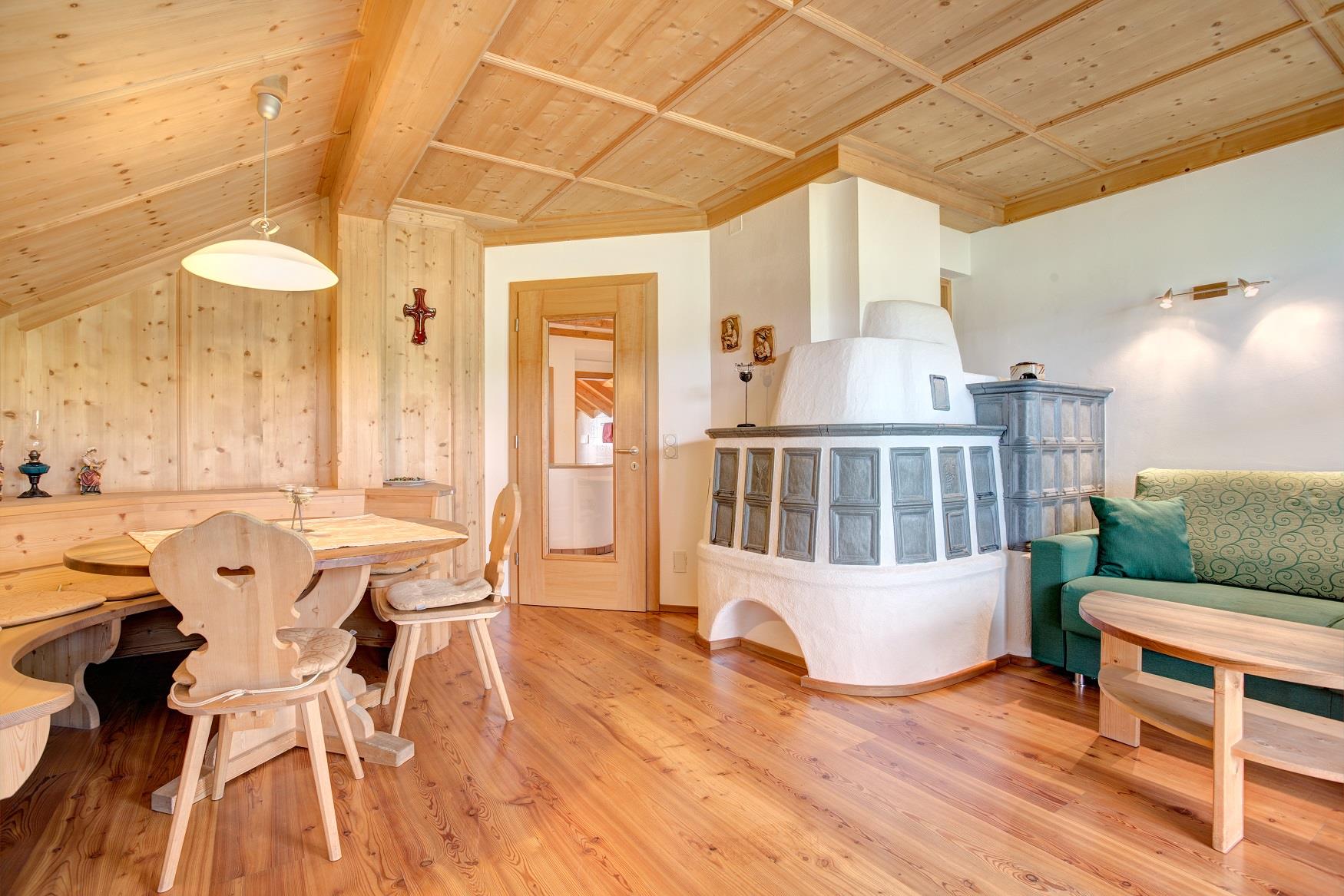 Lavendelhof Eppan an der Weinstraße 19 suedtirol.info