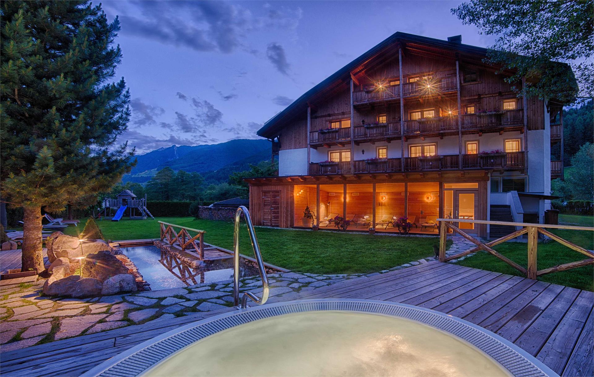Löfflerblick Apartments & Wellness Ahrntal 8 suedtirol.info