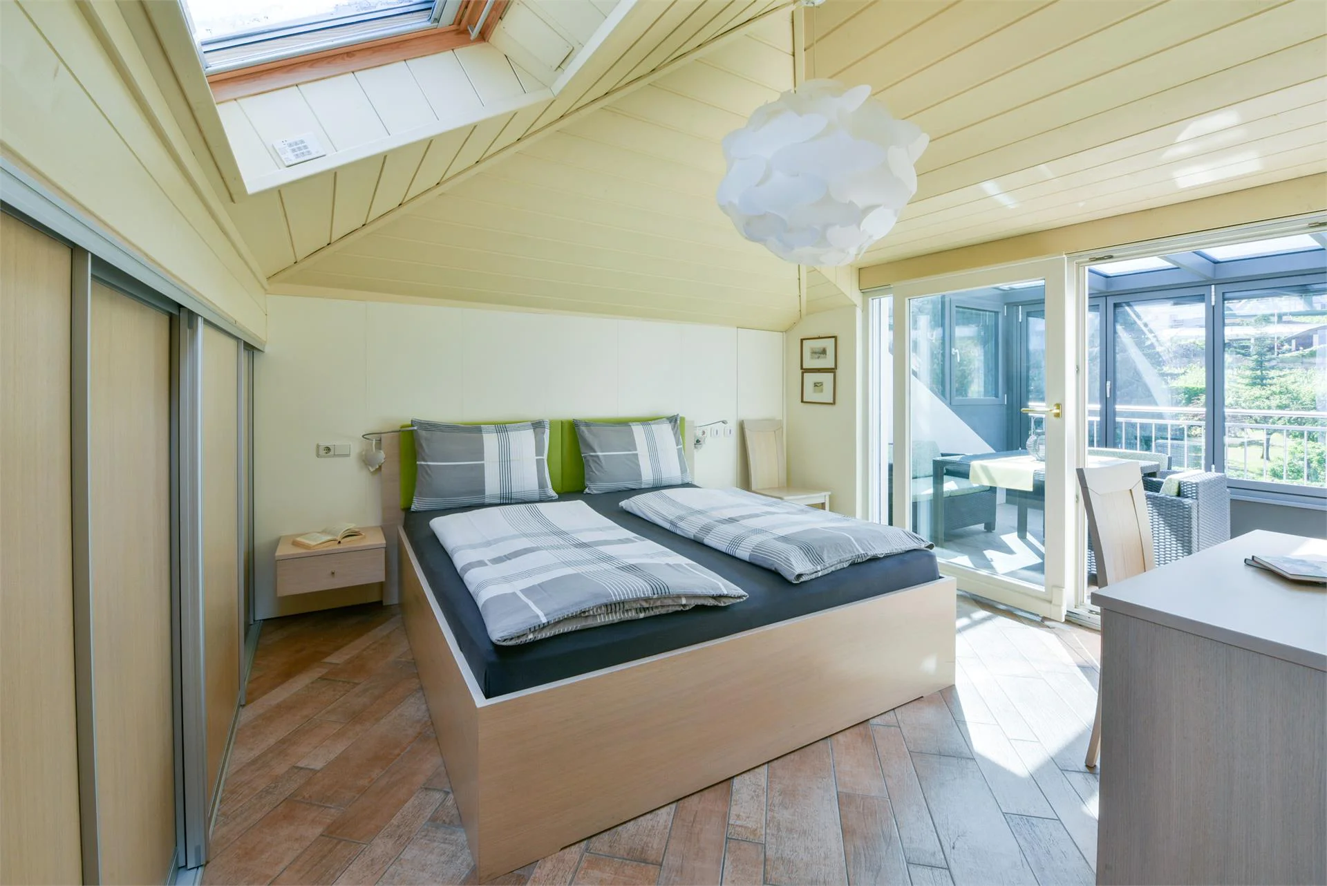 Landhaus Heinrich Kaltern an der Weinstraße 21 suedtirol.info