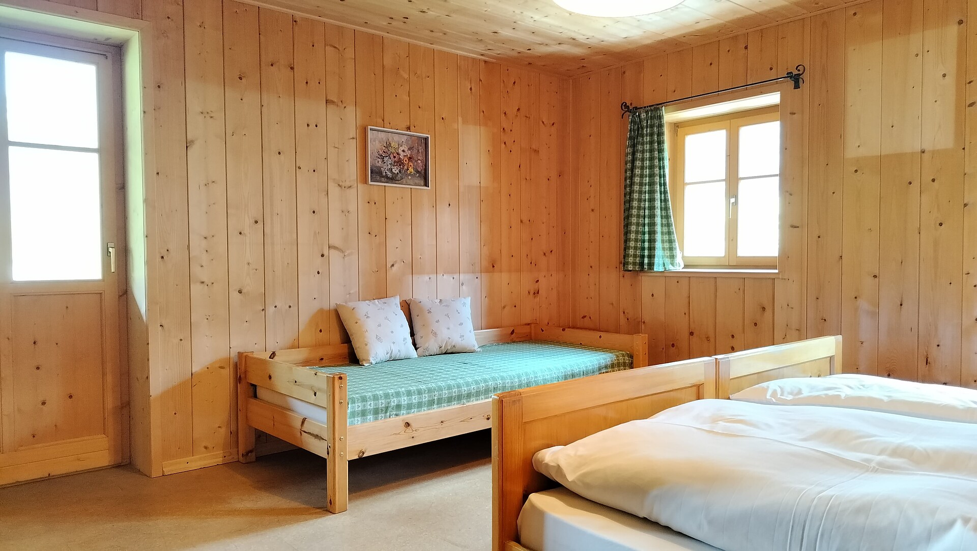 Schlafzimmer 2