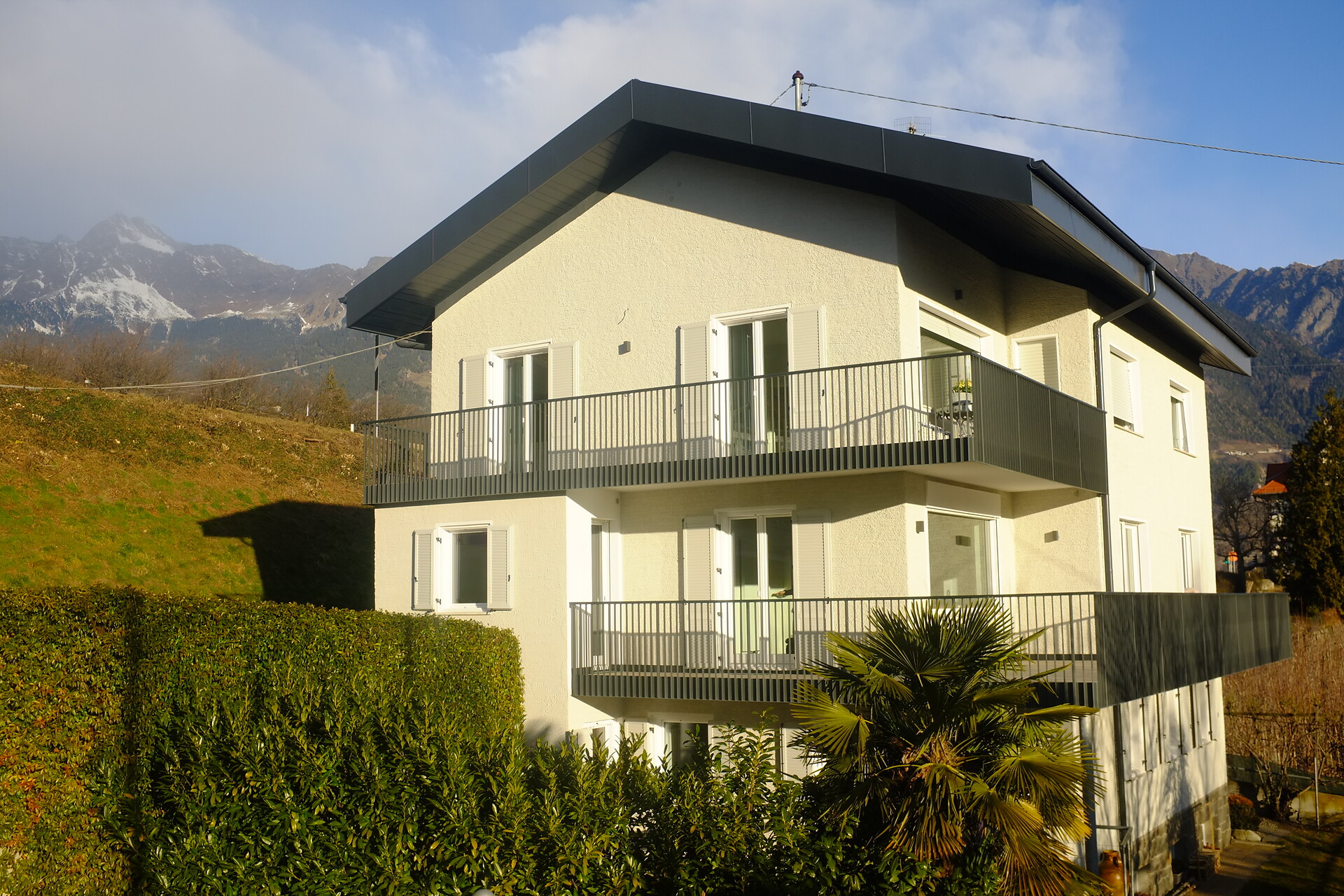 La Vista Apartment