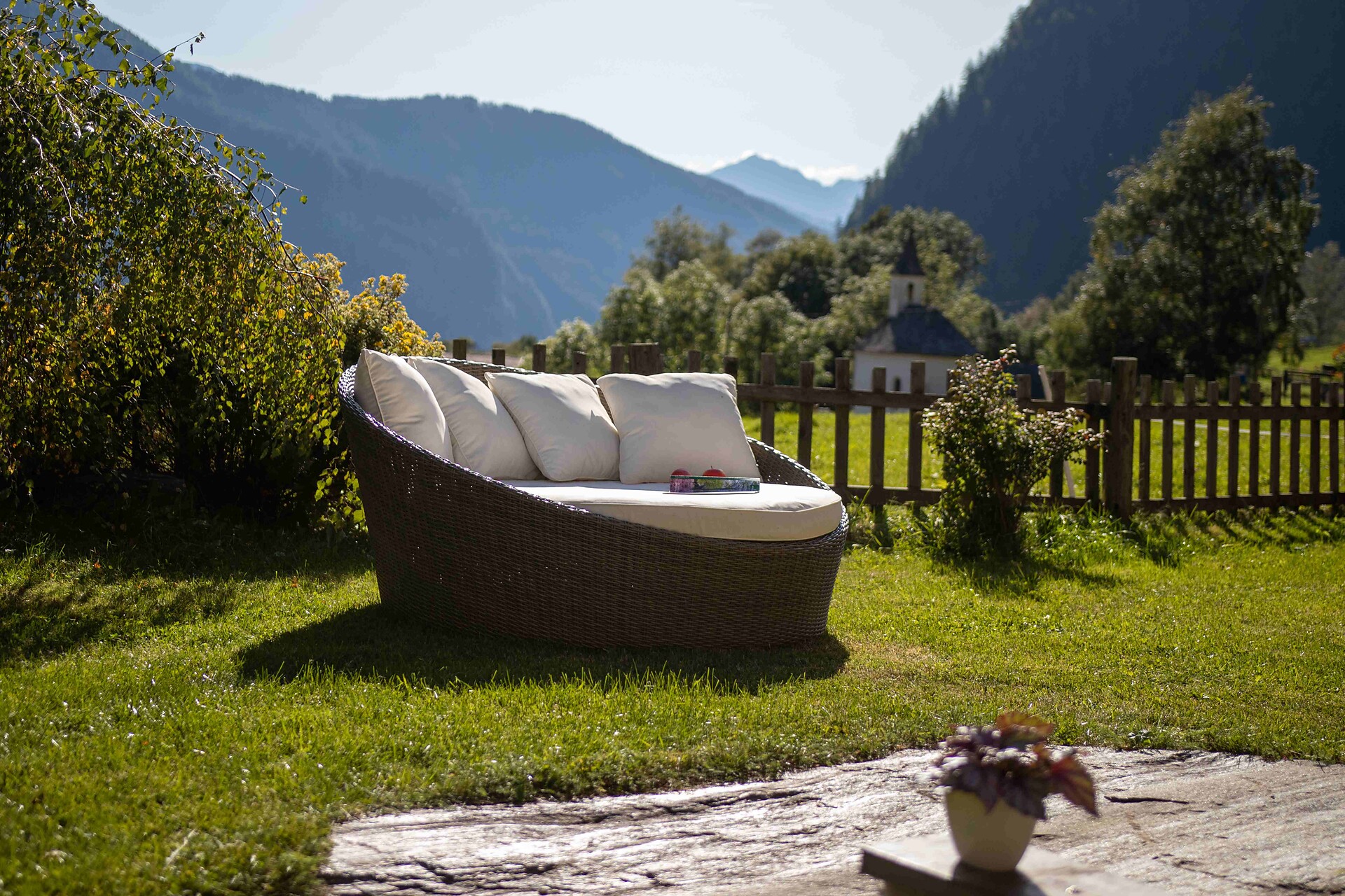 sun loungers garden view Leitenhof