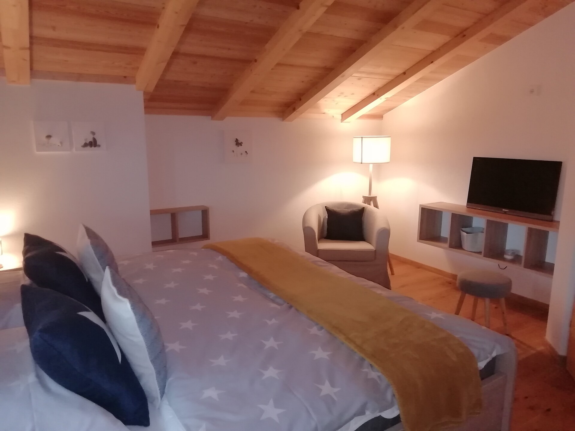 Schlafzimmer Rosengartl