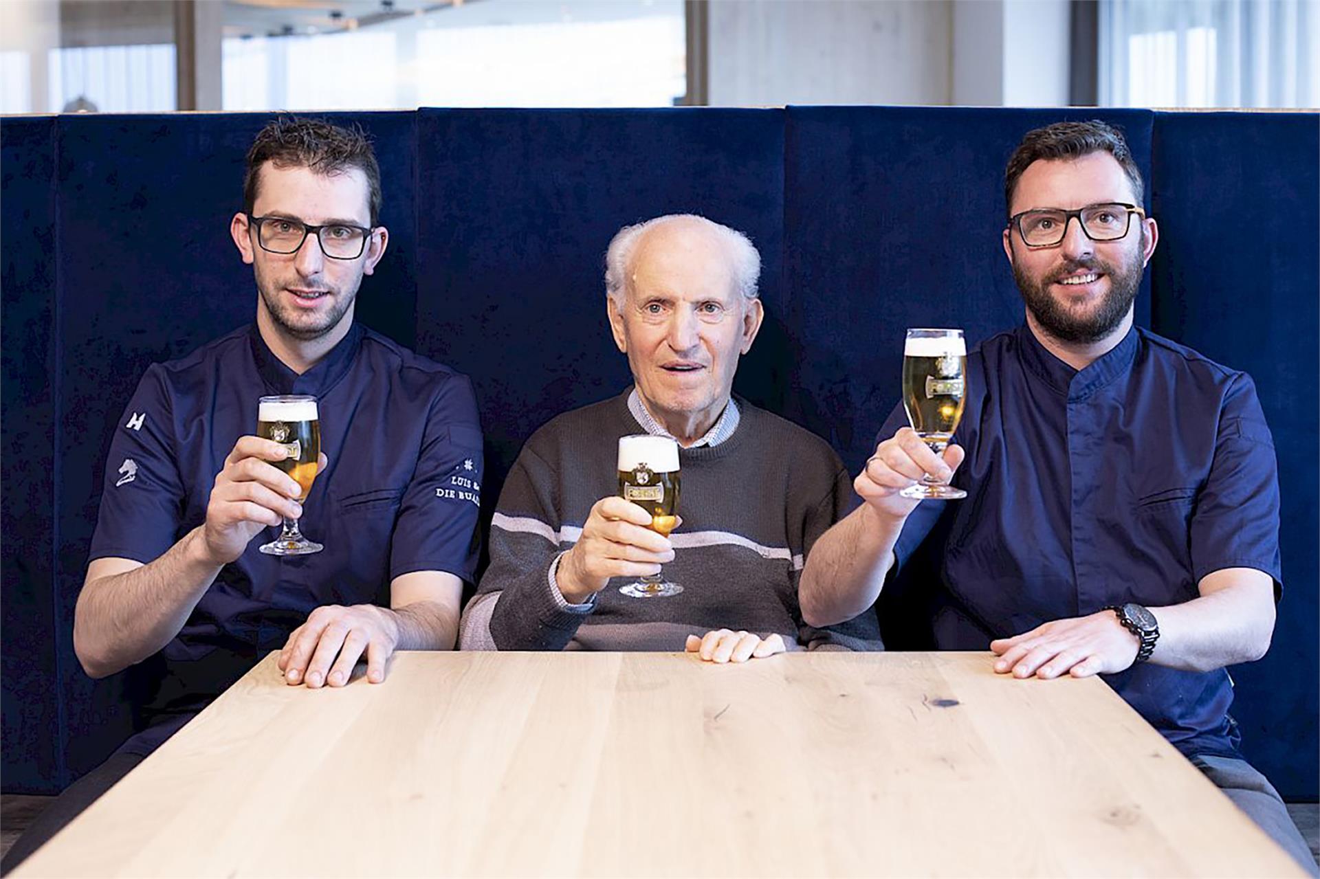 Luis & die Buabm - Gasthof Jenesien San Genesio Atesino 4 suedtirol.info