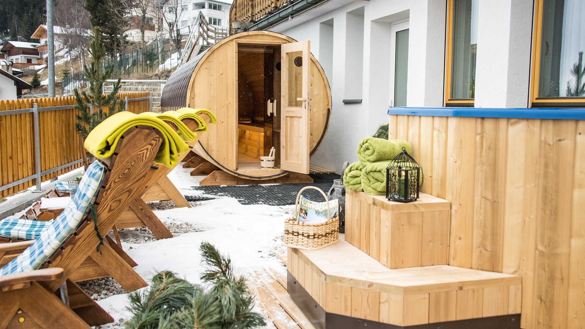 Sauna outside