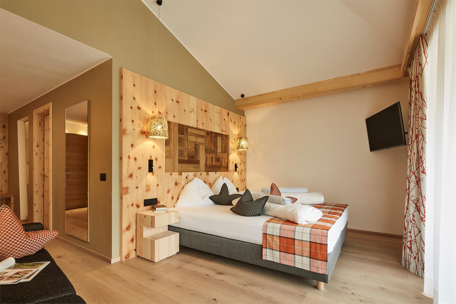 Mountain Hotel Mezdí Corvara 12 suedtirol.info