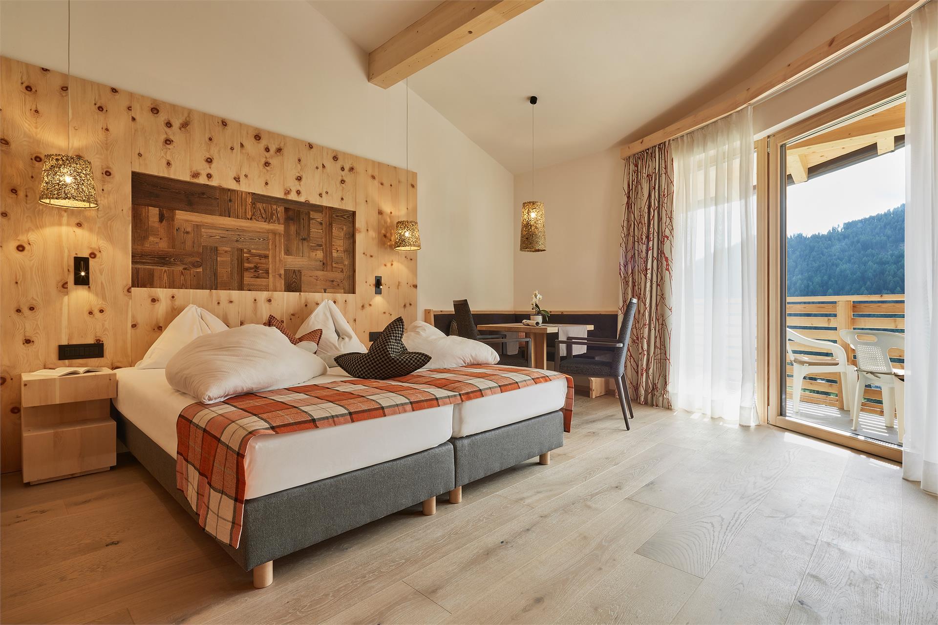 Mountain Hotel Mezdí Corvara 3 suedtirol.info