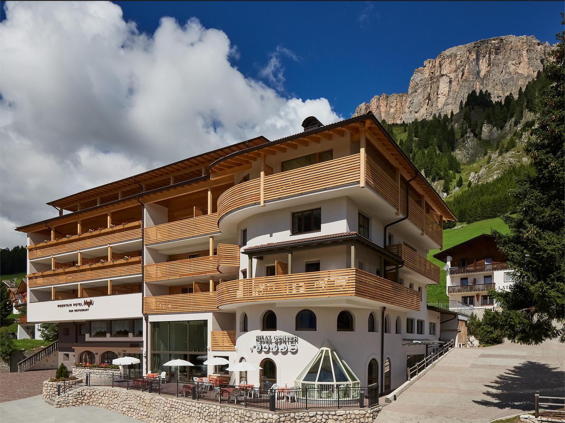Mountain Hotel Mezdí Corvara 1 suedtirol.info