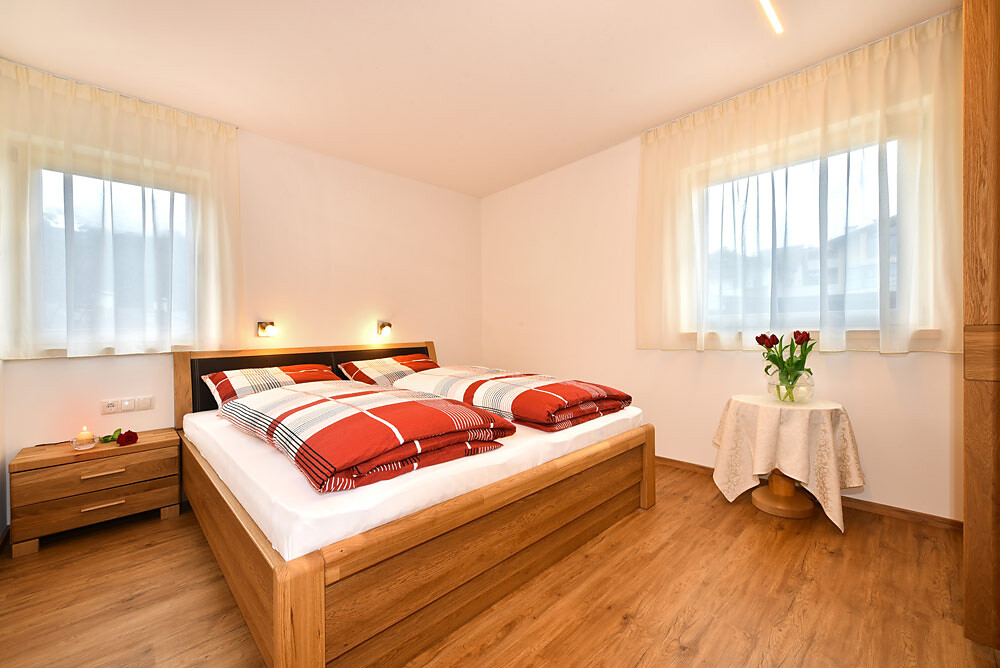 Room 1 Enzian
