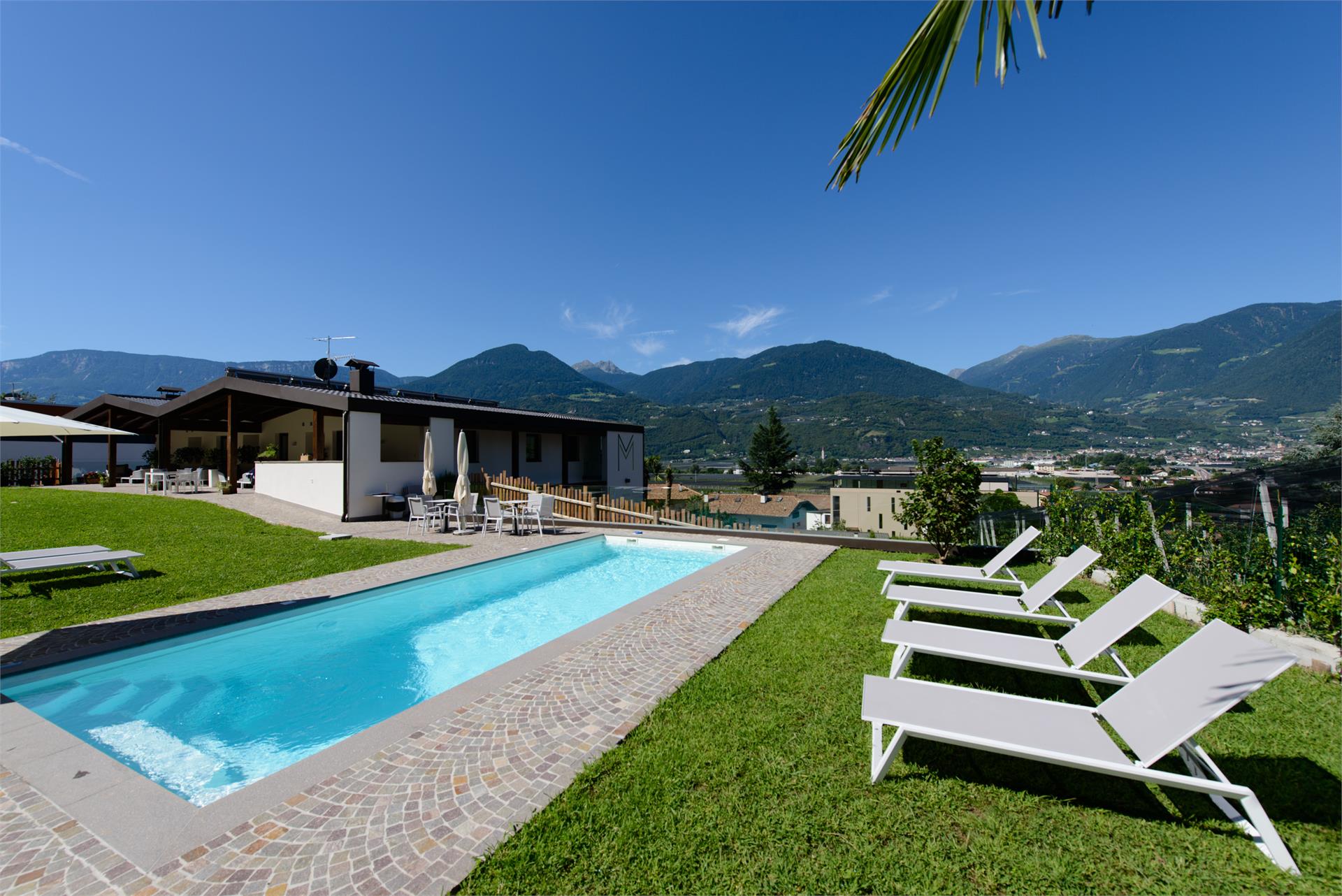 MOARLODGE Burgstall 31 suedtirol.info