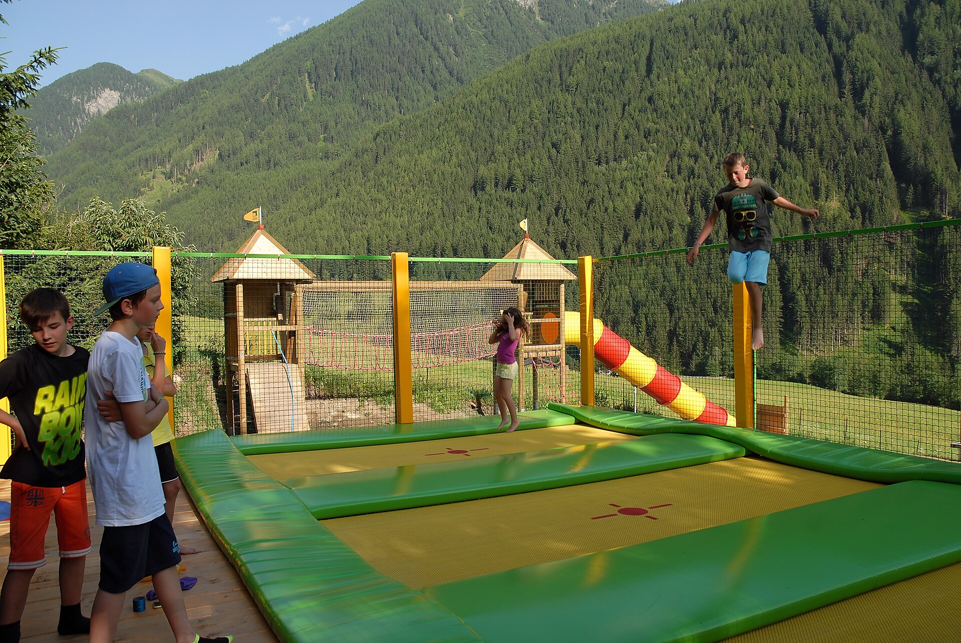 Trampoline