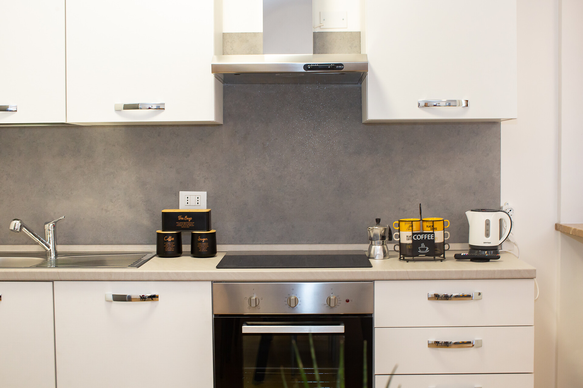 Kitchenette