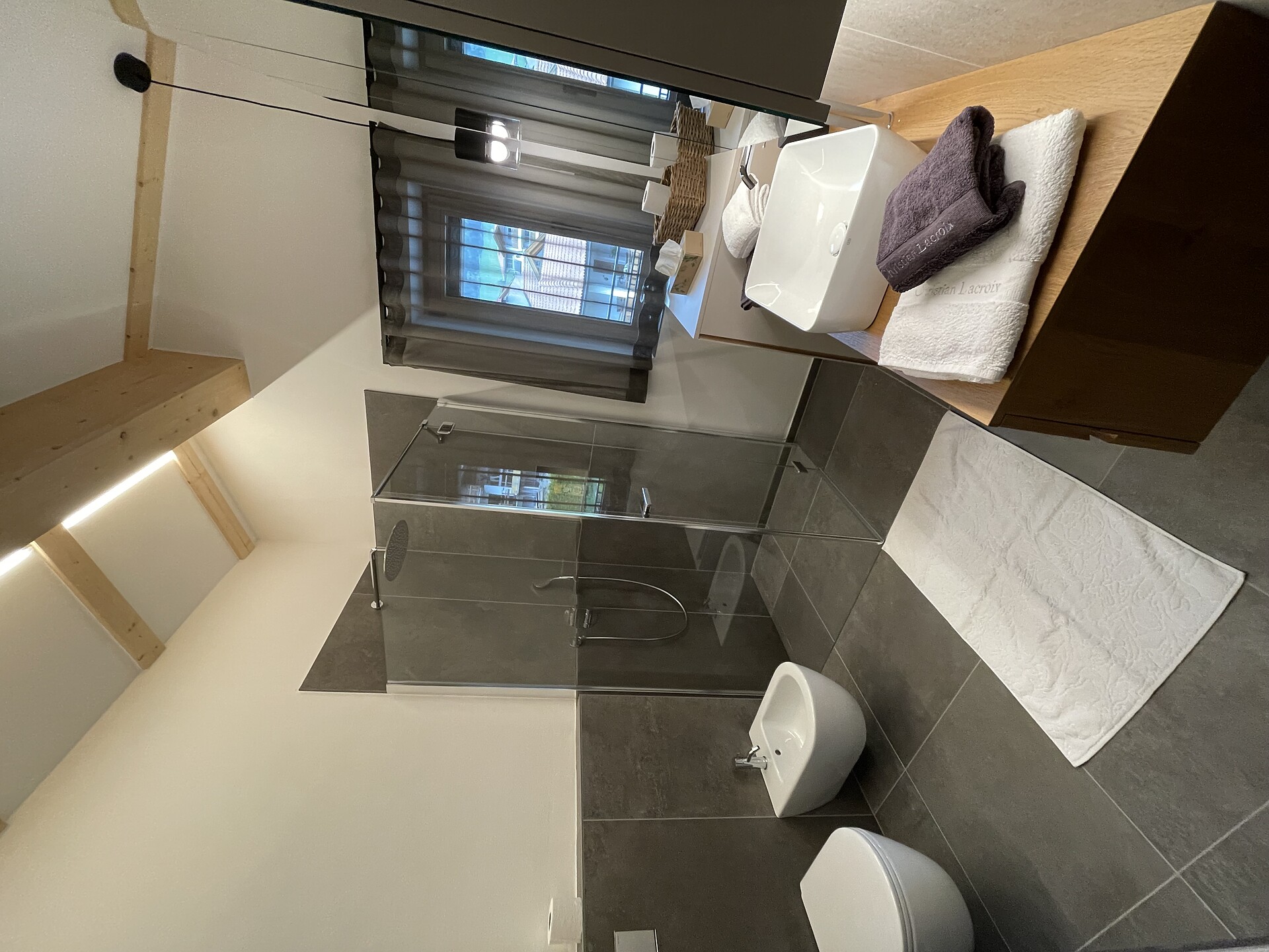 Badezimmer mit DU/WC/Bidet