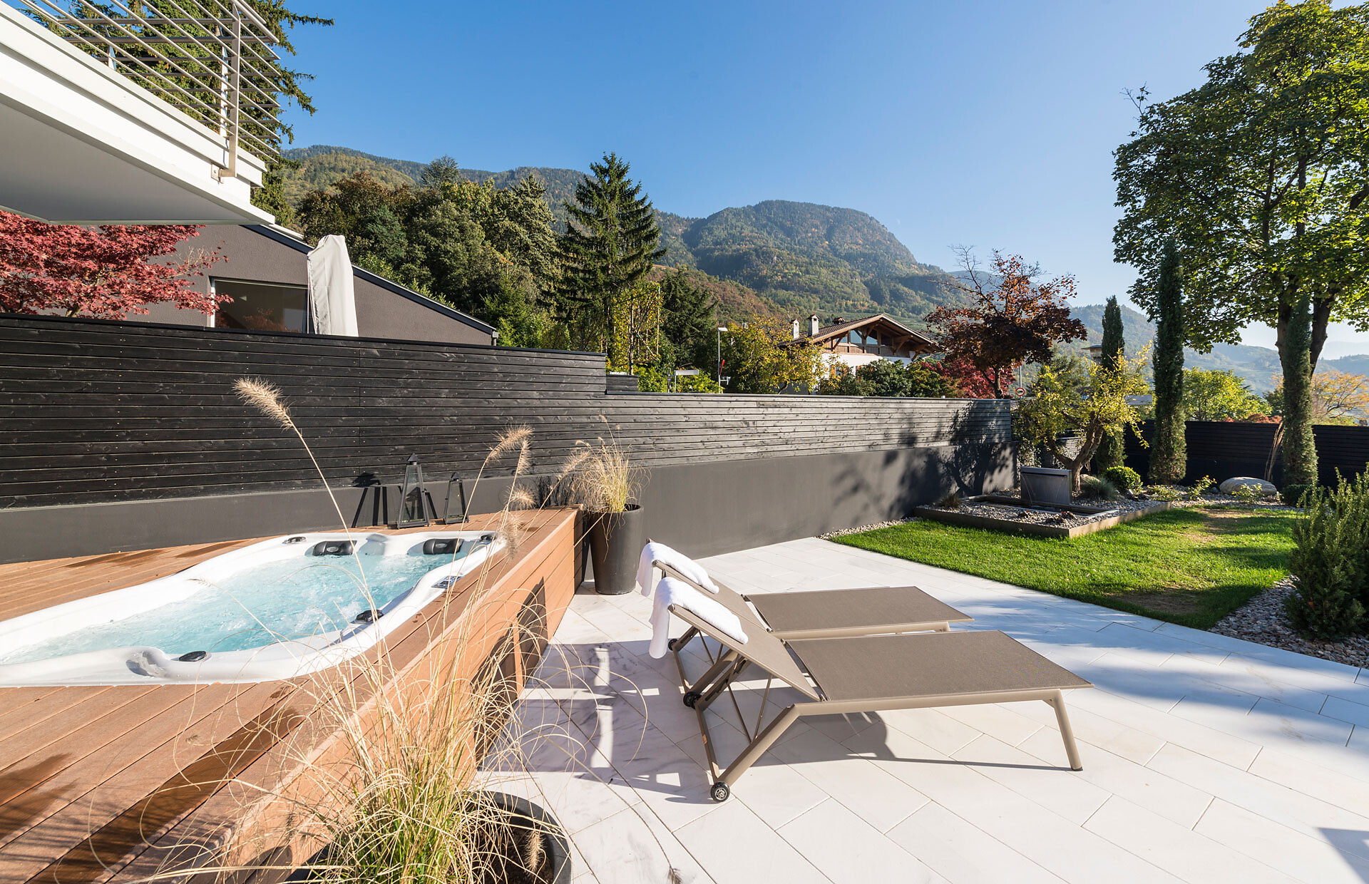 Jacuzzi