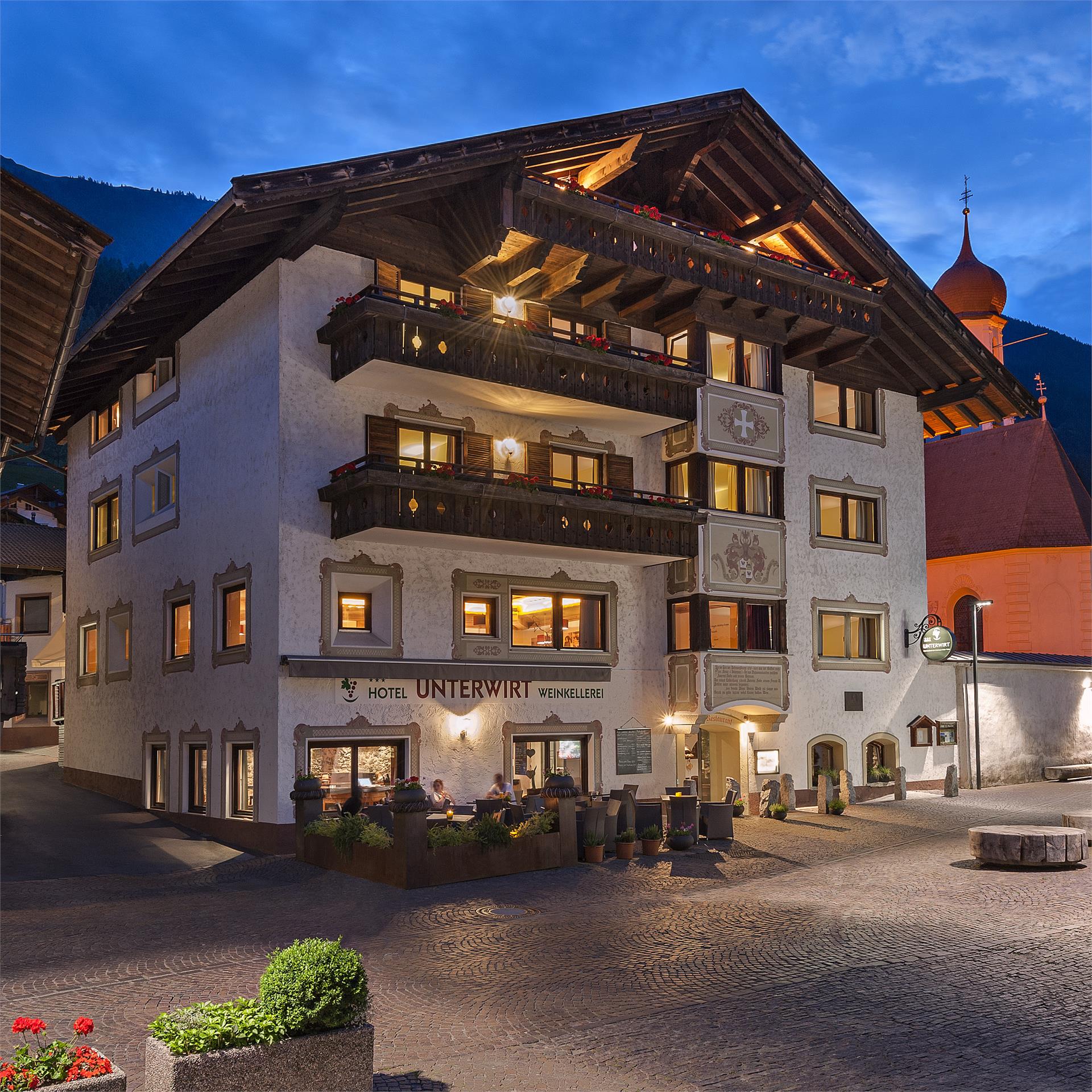Martinerhof's Hotel Unterwirt St.Martin in Passeier 9 suedtirol.info