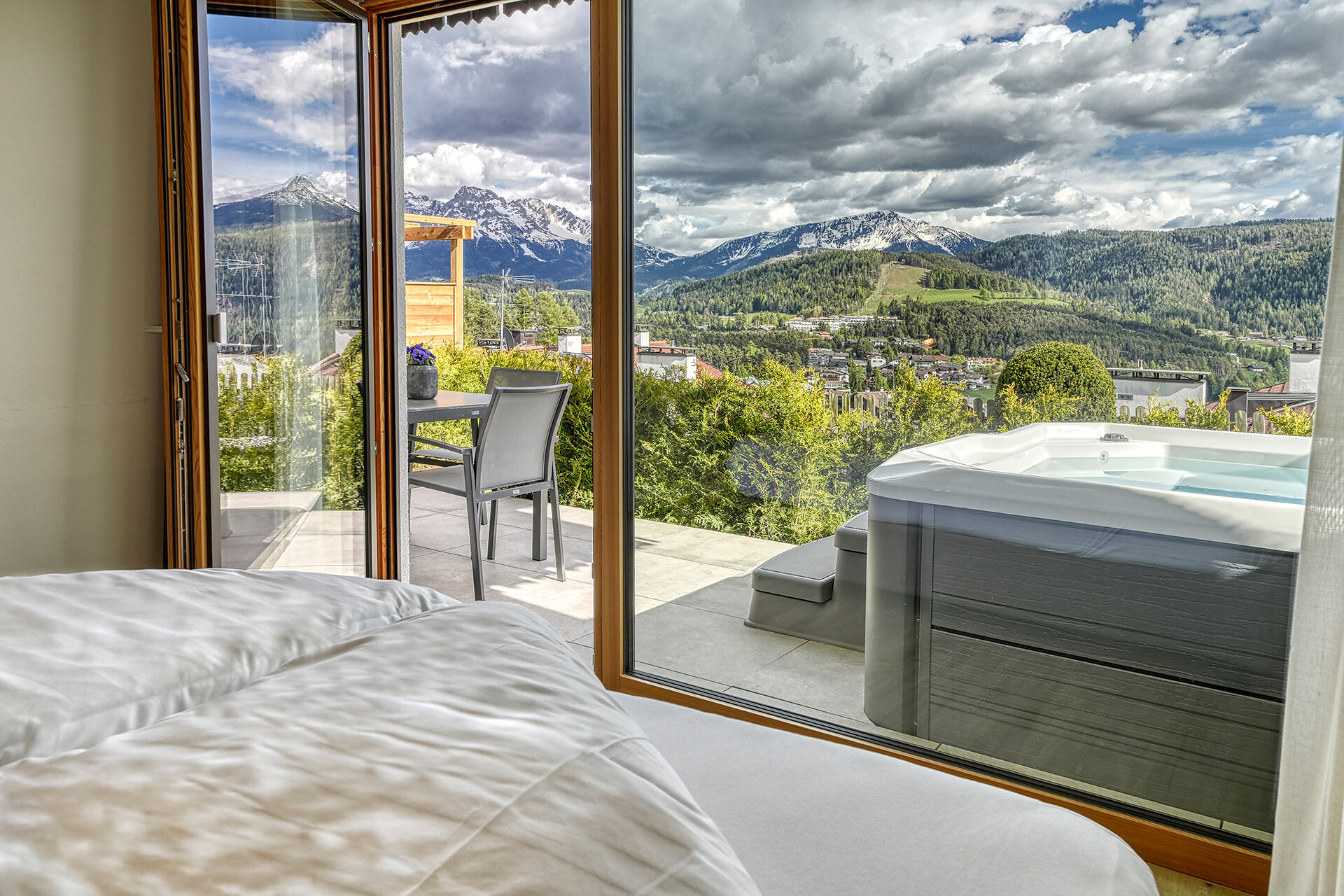 Mountain Chalet Schlossberg Nova Ponente 25 suedtirol.info