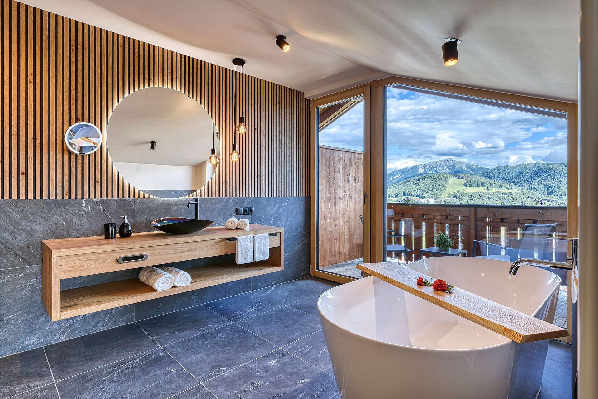 Mountain Chalet Schlossberg Nova Ponente 31 suedtirol.info