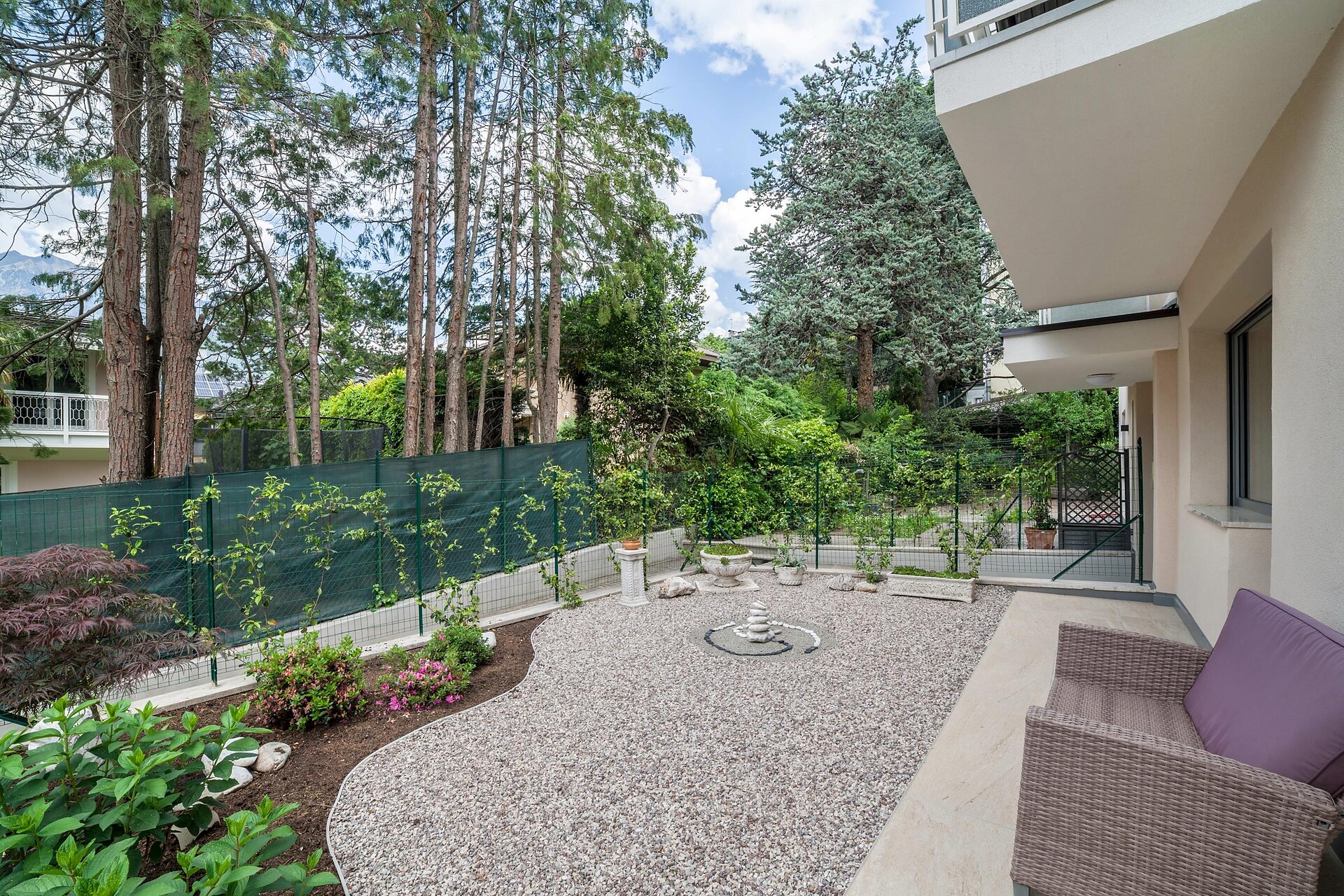 maia garden