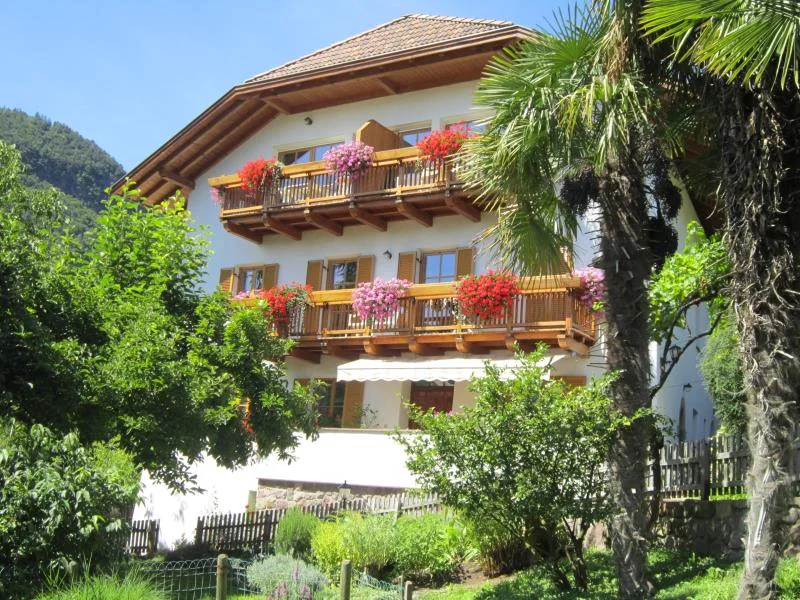 MESSNERHOF Bolzano 3 suedtirol.info