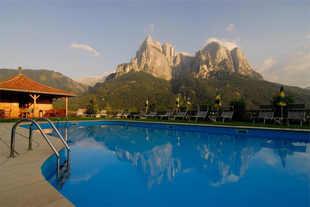 Mirabell Alpine Garden Resort & Spa Castelrotto 3 suedtirol.info
