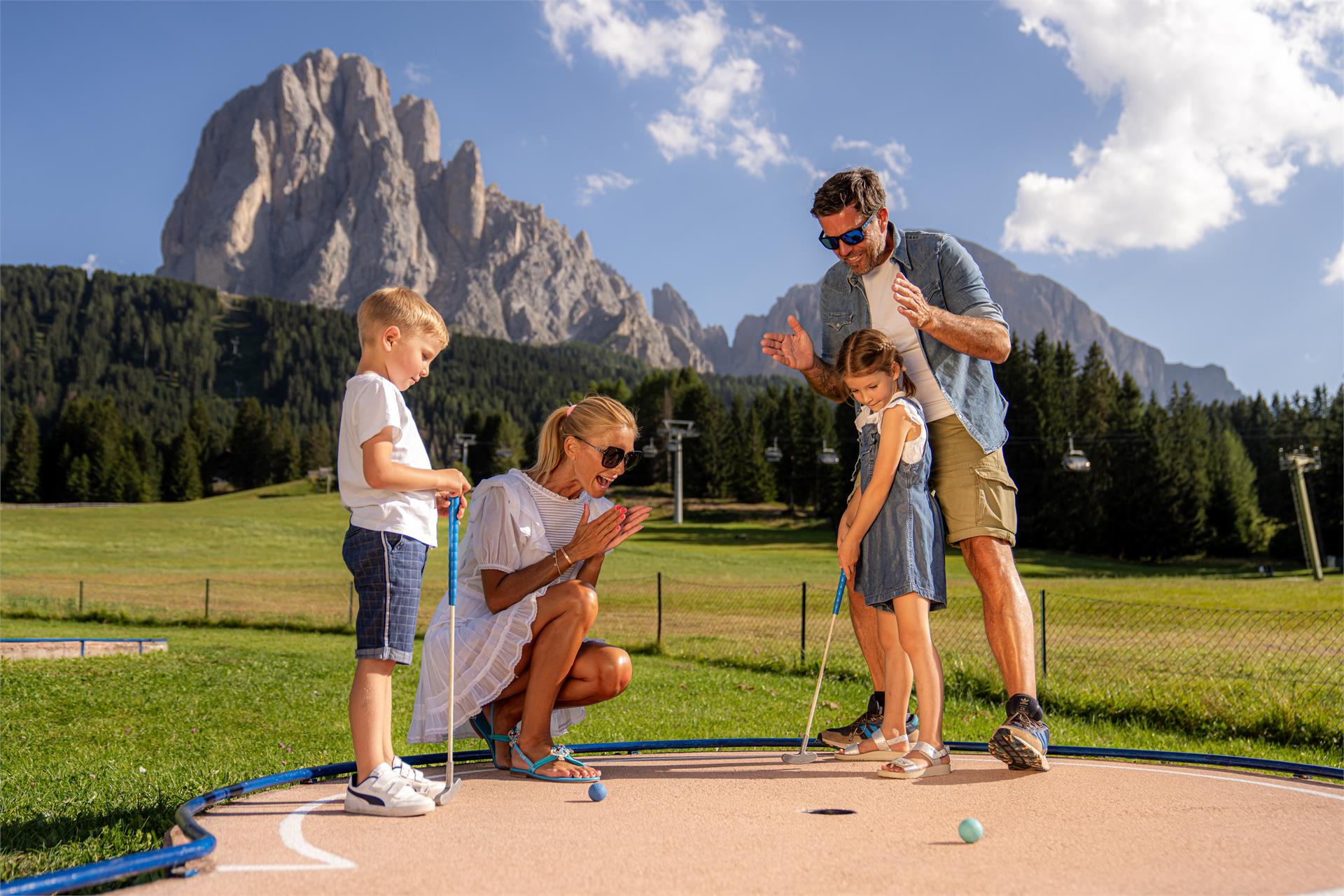 Monte Pana – Dolomites Hotel S.Crestina Gherdëina/Santa Cristina Val Gardana 12 suedtirol.info