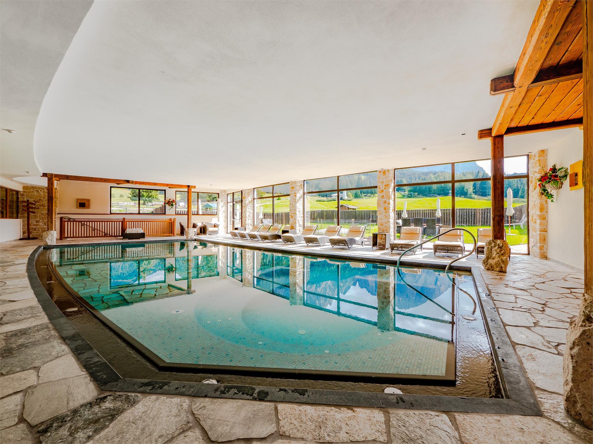 Monte Pana – Dolomites Hotel S.Crestina Gherdëina/Santa Cristina Val Gardana 5 suedtirol.info