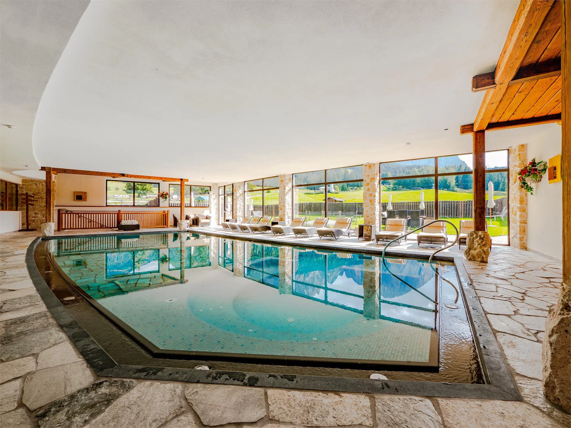 Monte Pana – Dolomites Hotel S.Crestina Gherdëina/Santa Cristina Val Gardana 7 suedtirol.info