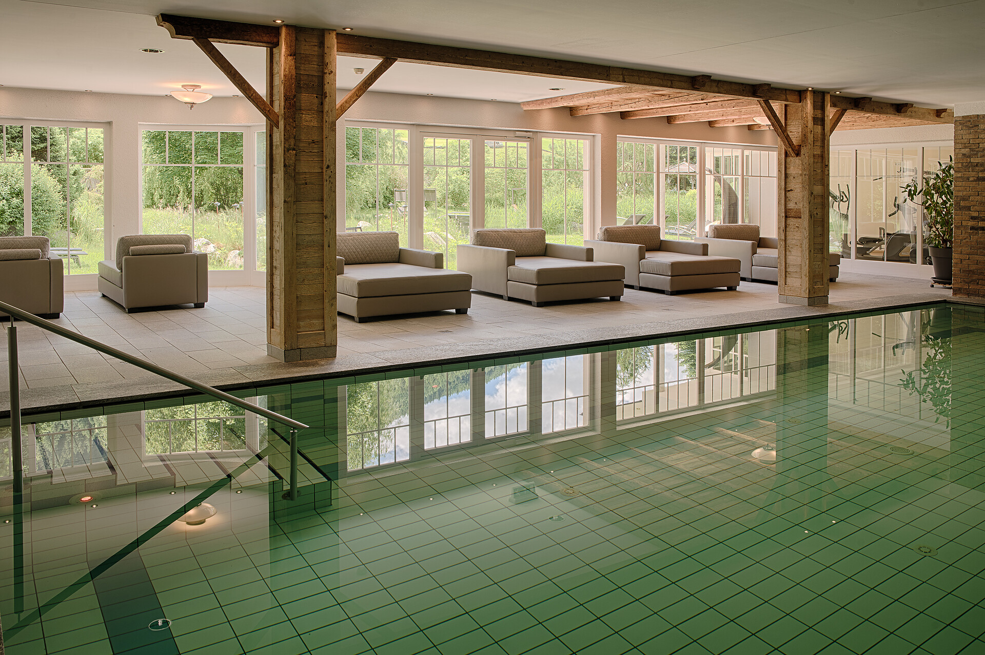 Hallenbad