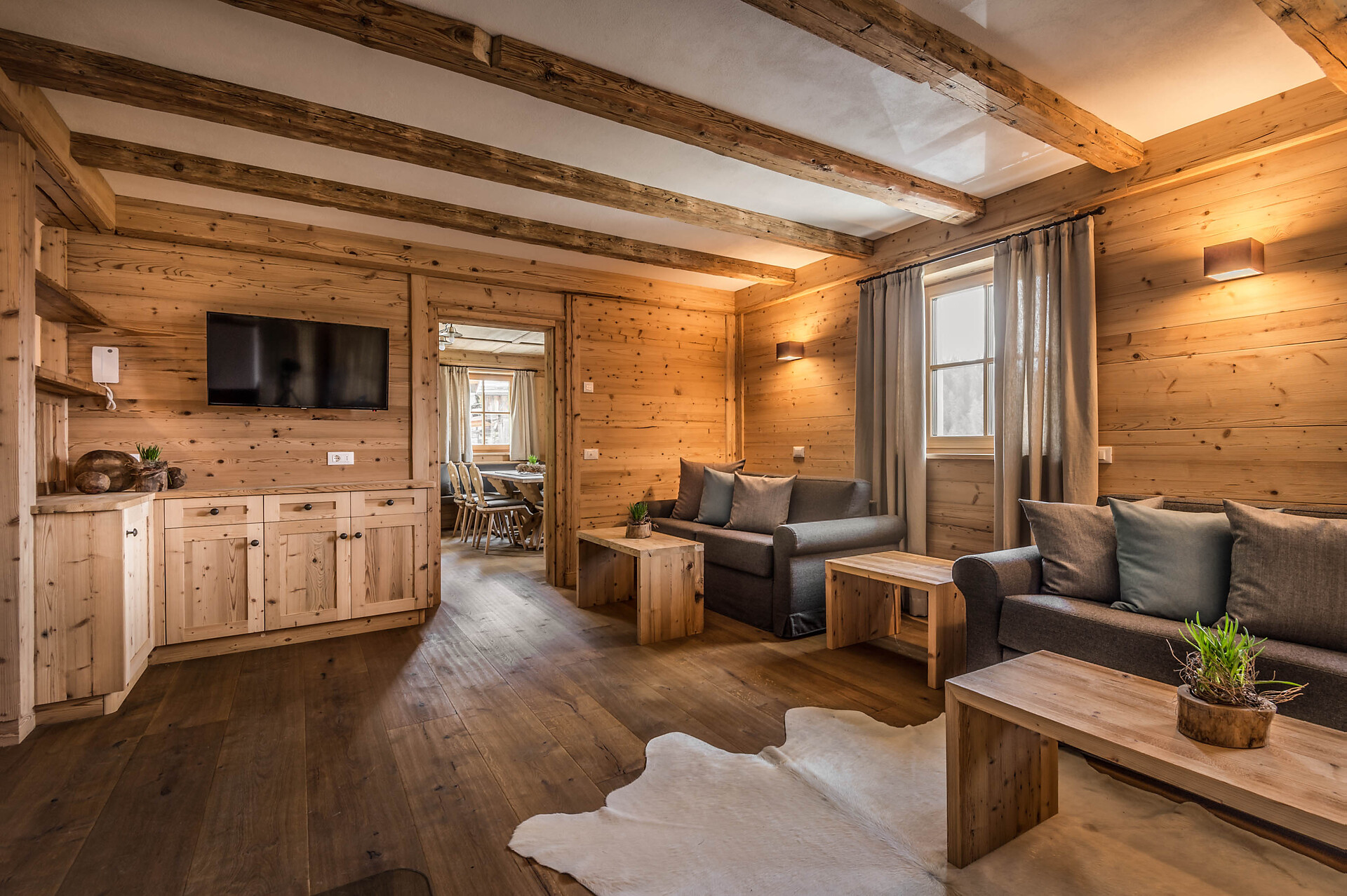 Mountain Chalet Pia
