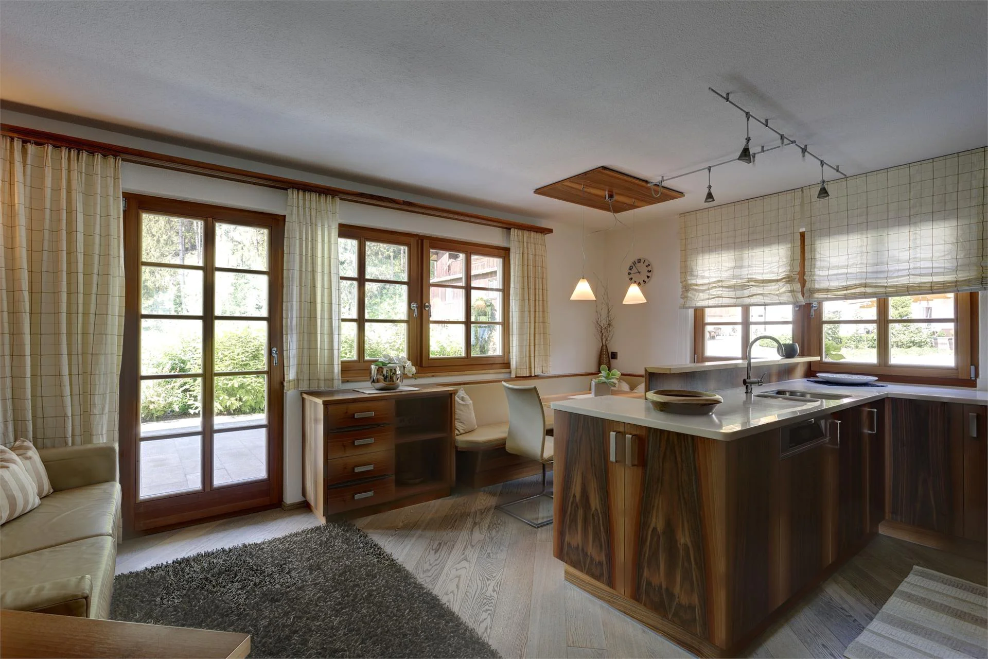 Maurerhaus Hof Valle Aurina 18 suedtirol.info