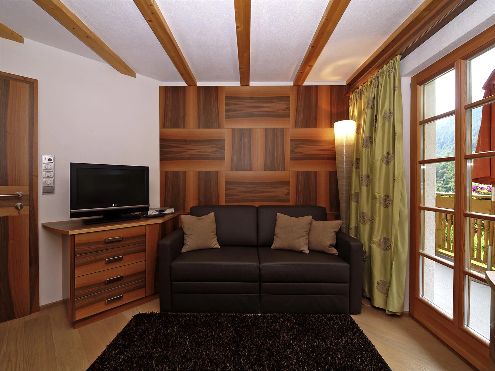 Maurerhaus Hof Valle Aurina 6 suedtirol.info