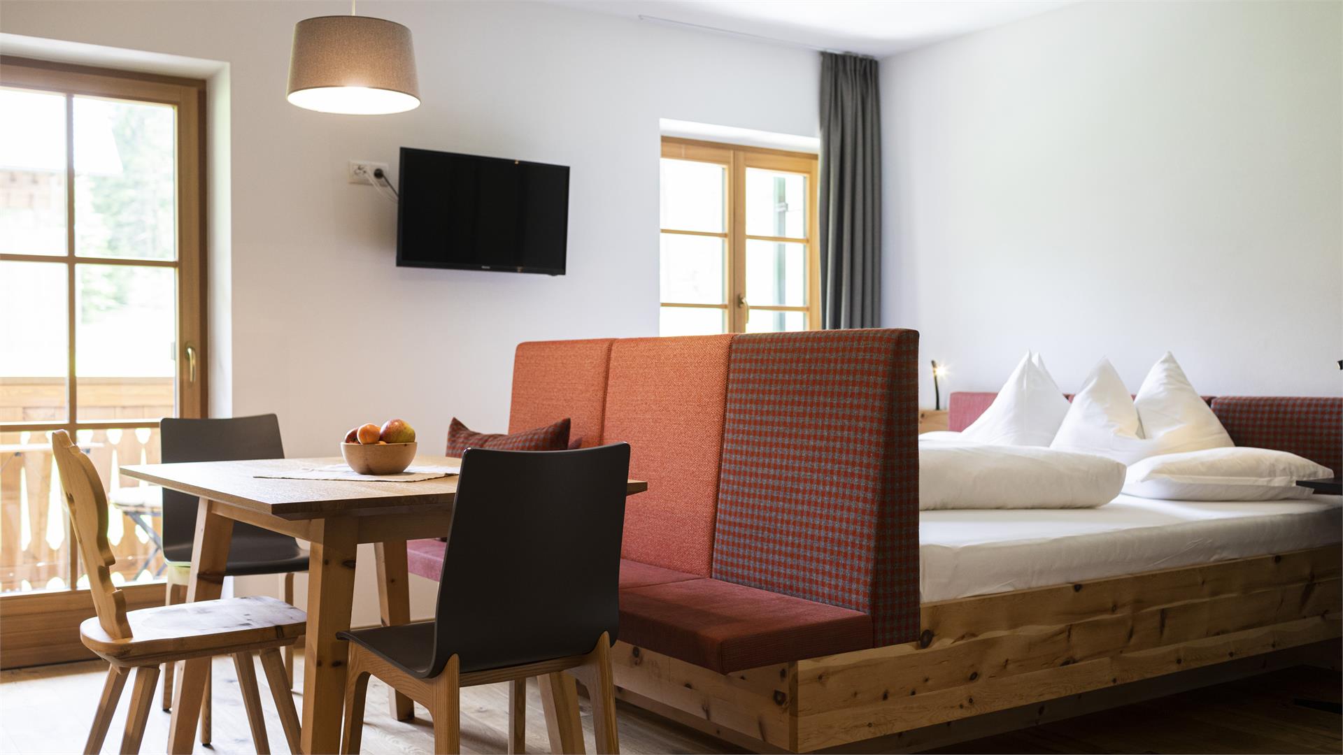 Natura Boutique Chalet Toblach/Dobbiaco 30 suedtirol.info