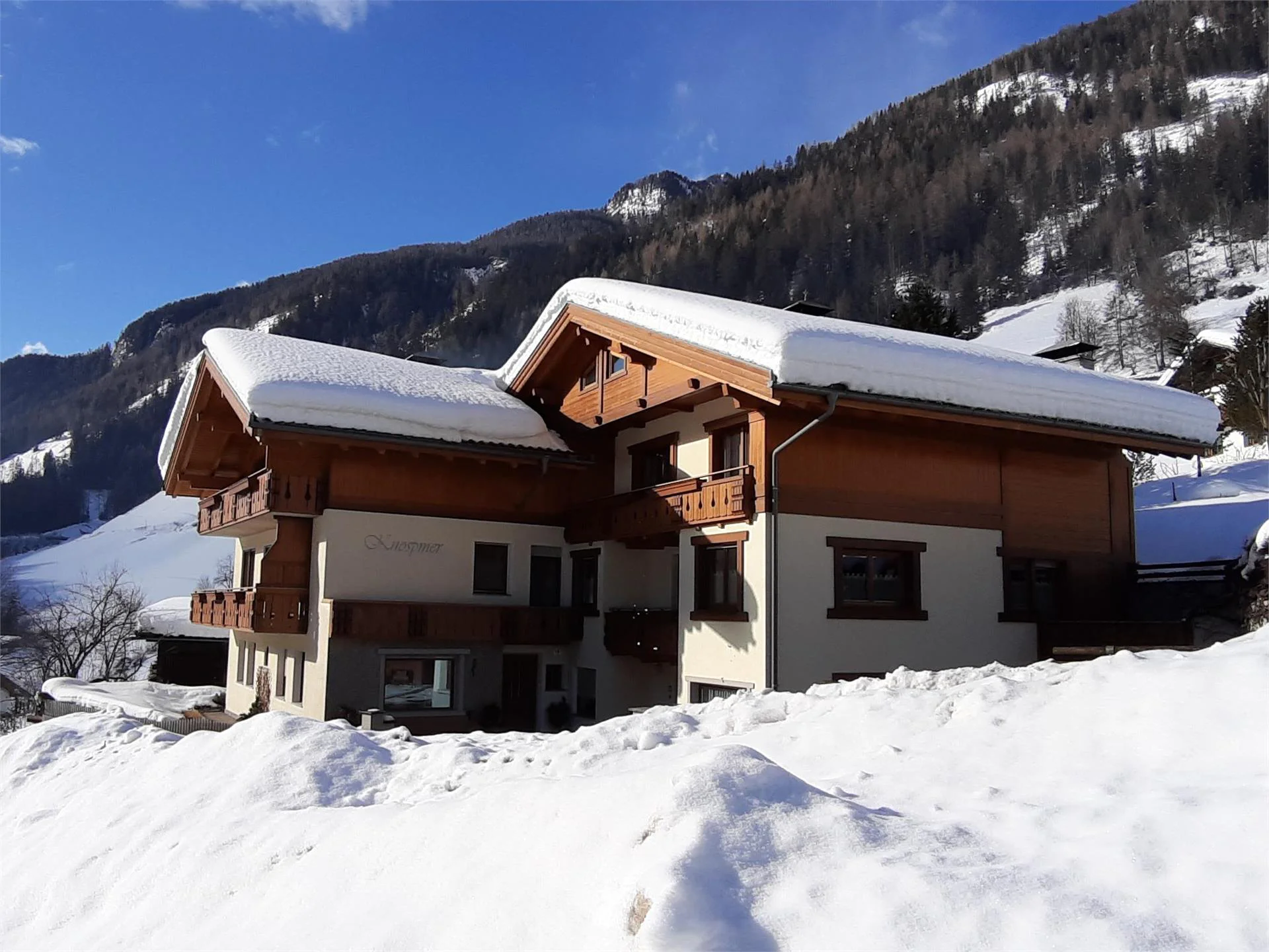 Niederkofler Knospmer Haus Valle Aurina 1 suedtirol.info