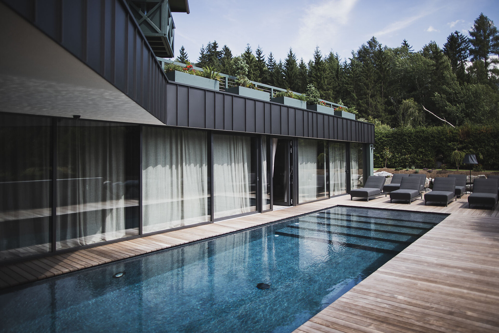 pool