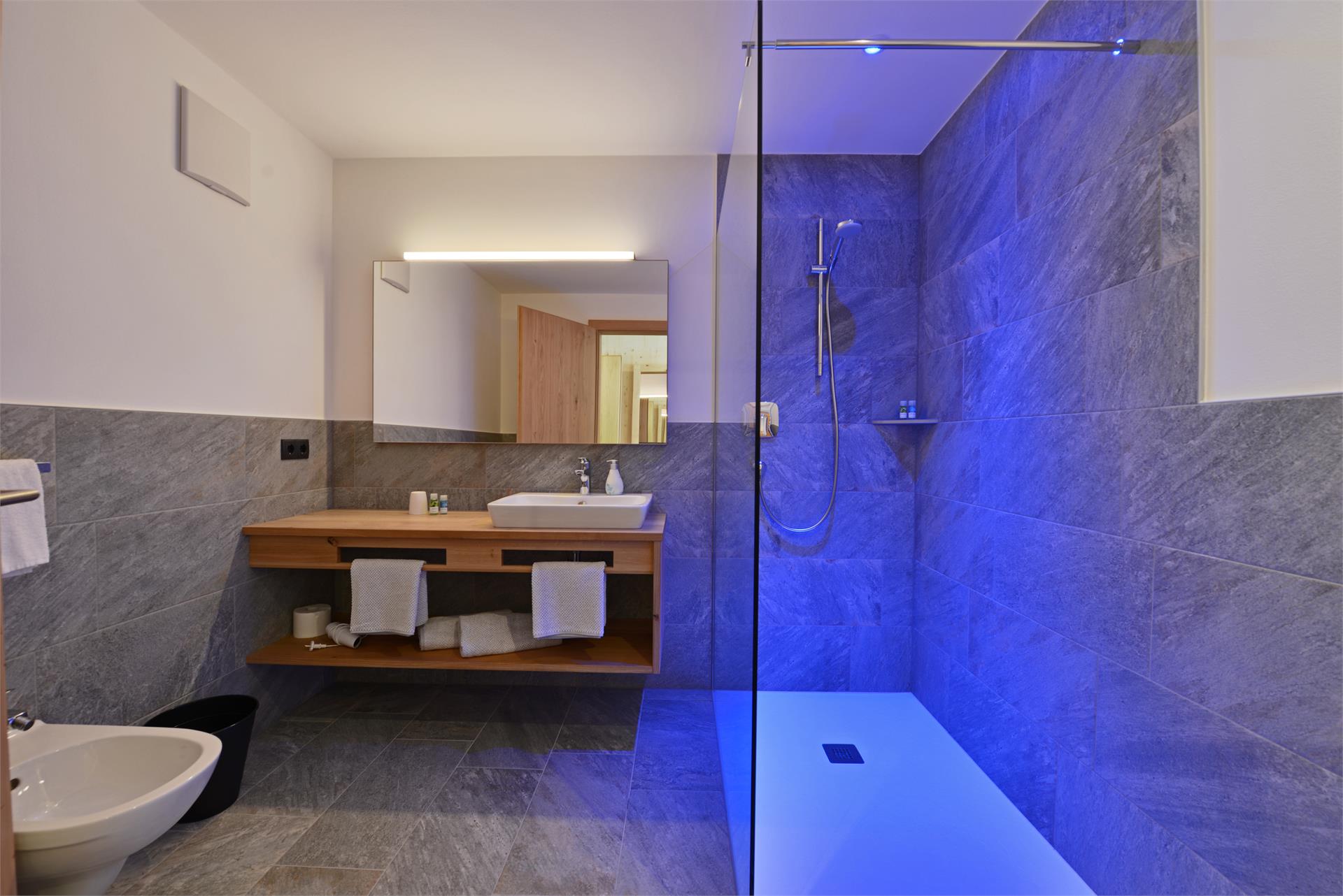Naturhotel Haller Racines 7 suedtirol.info